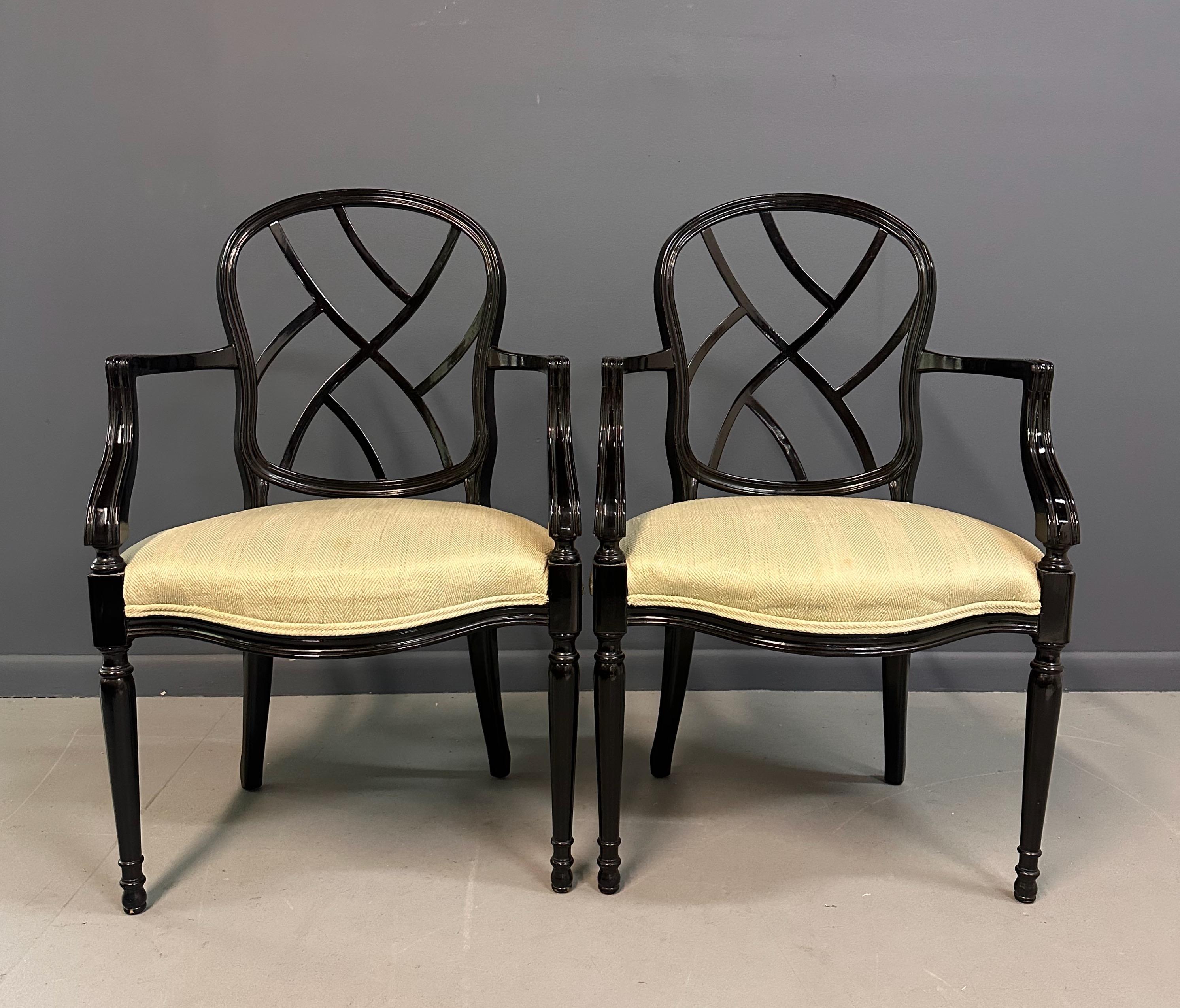 Cineserie Coppia di poltrone in lacca nera Century Furniture degli anni '80 in vendita