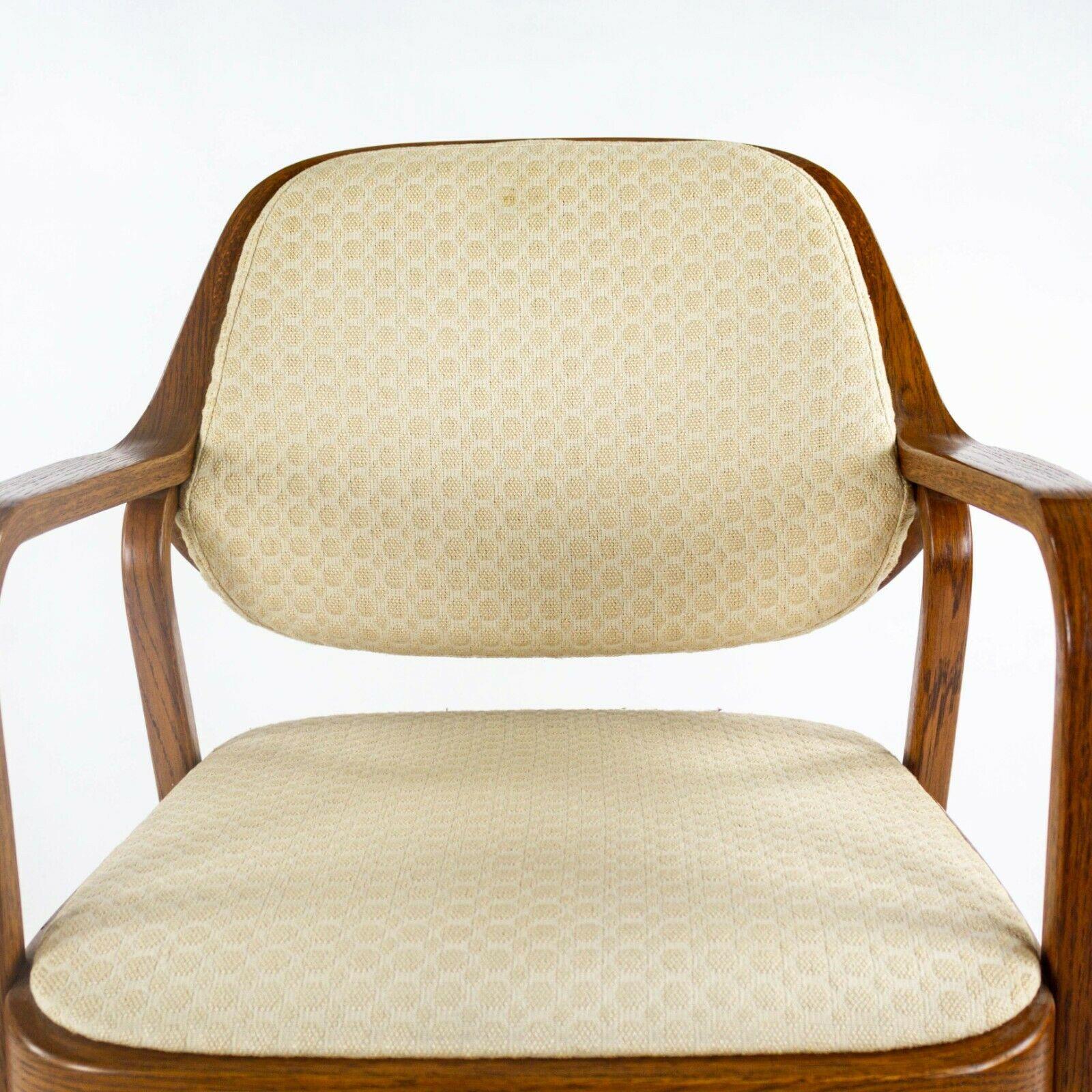 1980s Pair of Don Petitt for Knoll 1105 Bentwood Armchair in Oak with Tan Fabric For Sale 6