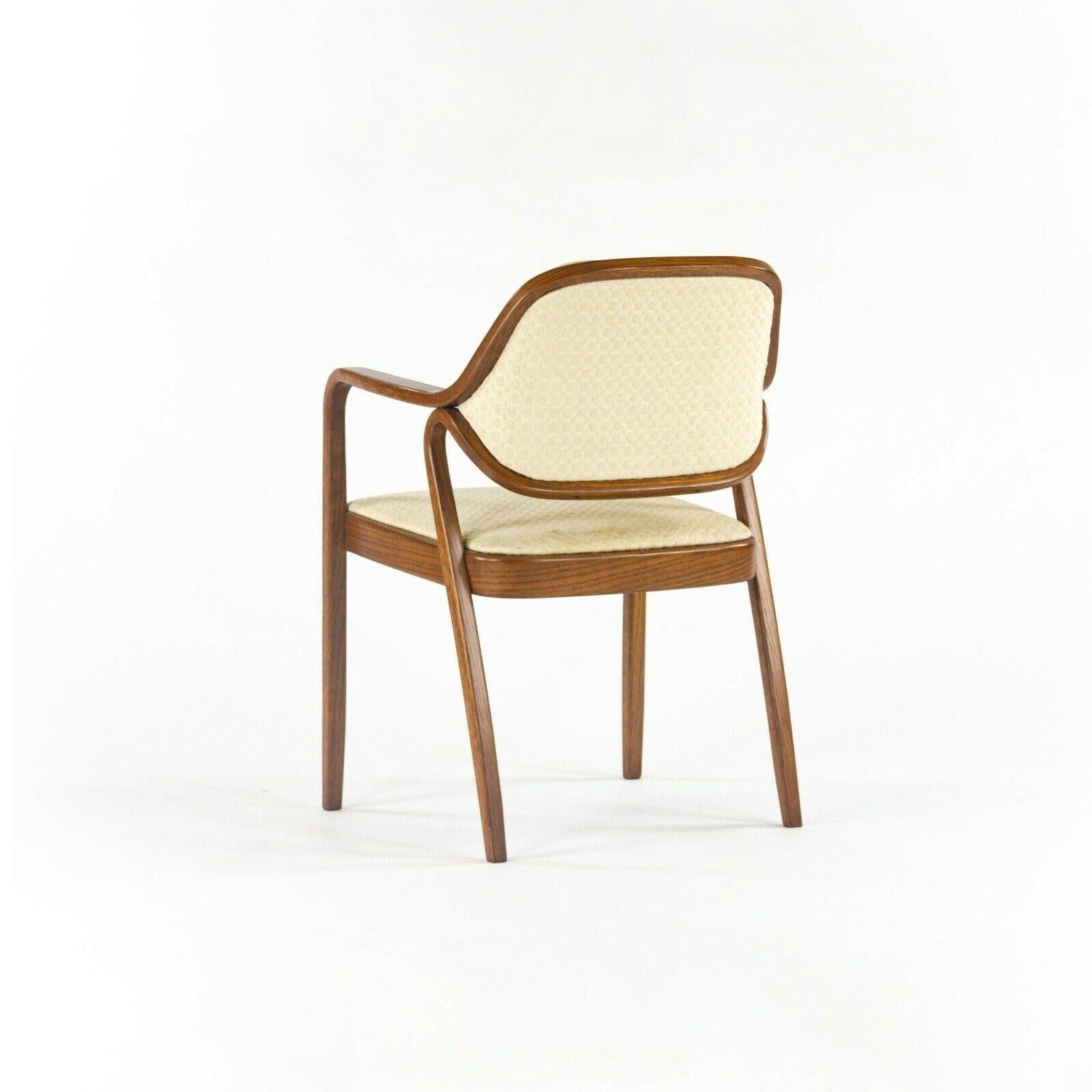 1980s Pair of Don Petitt for Knoll 1105 Bentwood Armchair in Oak with Tan Fabric For Sale 1