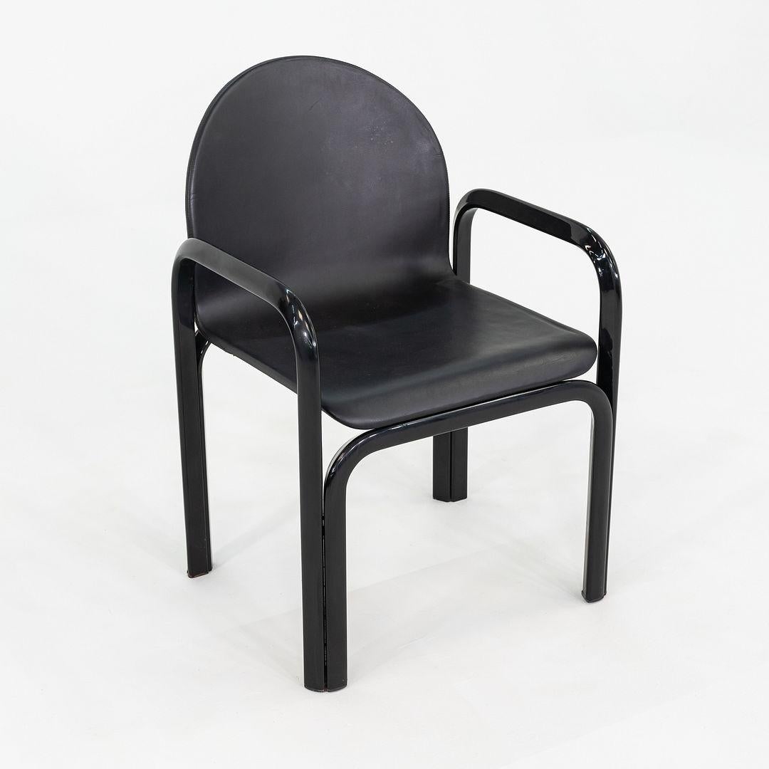 Alluminio Coppia di poltrone da pranzo Gae Aulenti for Knoll Orsay del 1980 con struttura e pelle in vendita