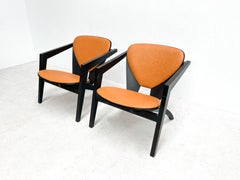 1980's Pair of GE46 Butterfly Lounge Chairs by Hans J. Wegner
