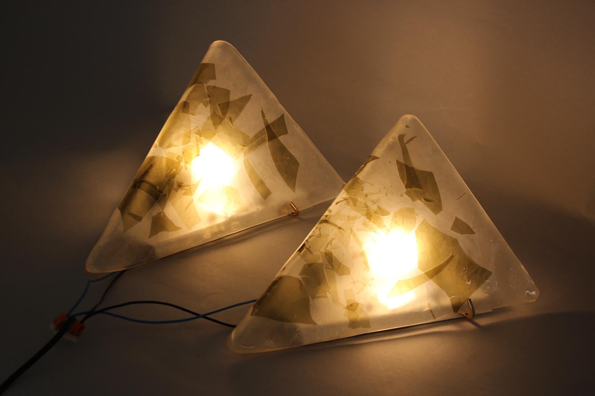 1980s, Pair of Glass Wall Lamps by Murano, Italy 8