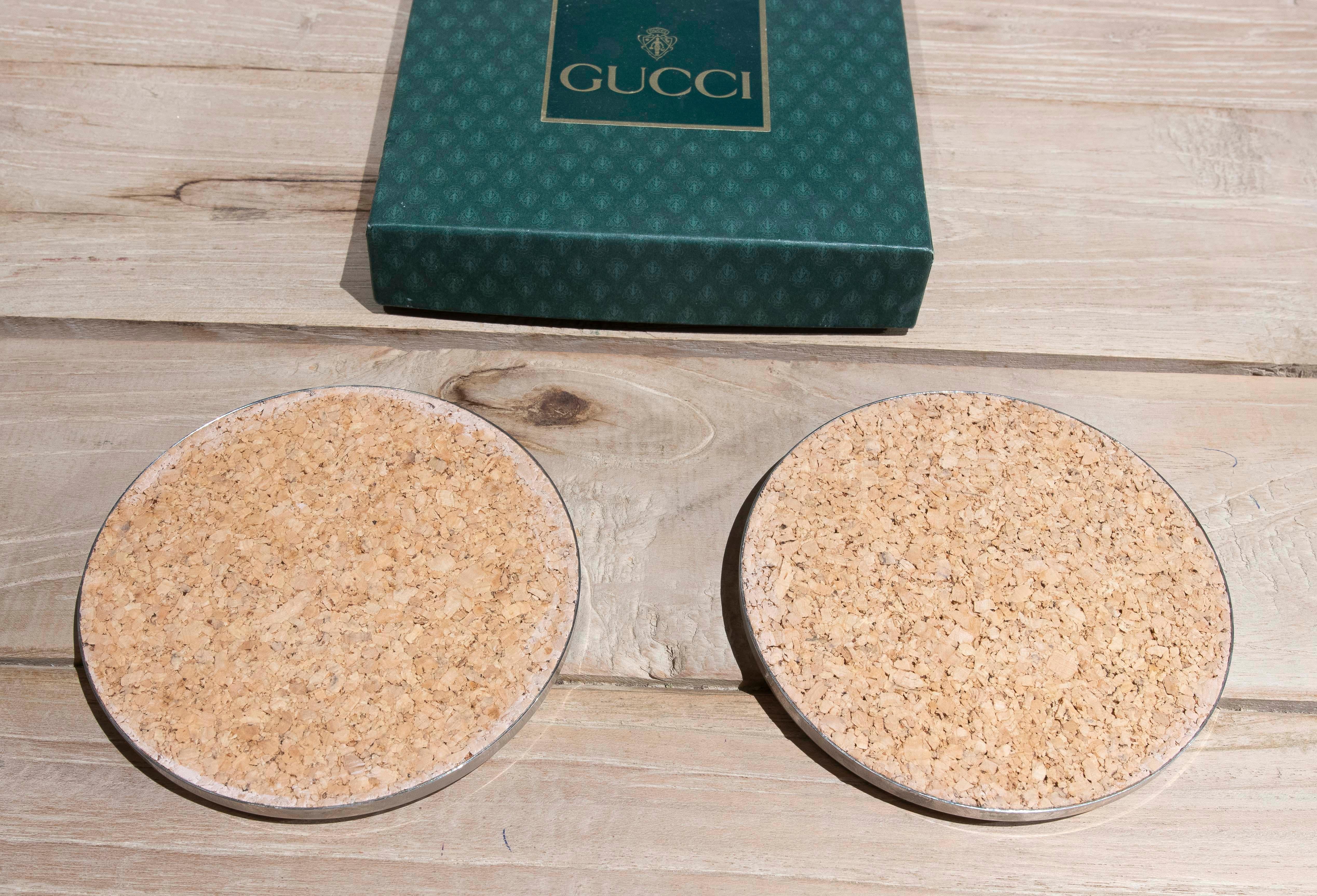 Par de posavasos Gucci de los años 80 con tela y borde de plata, Italia Silver en venta