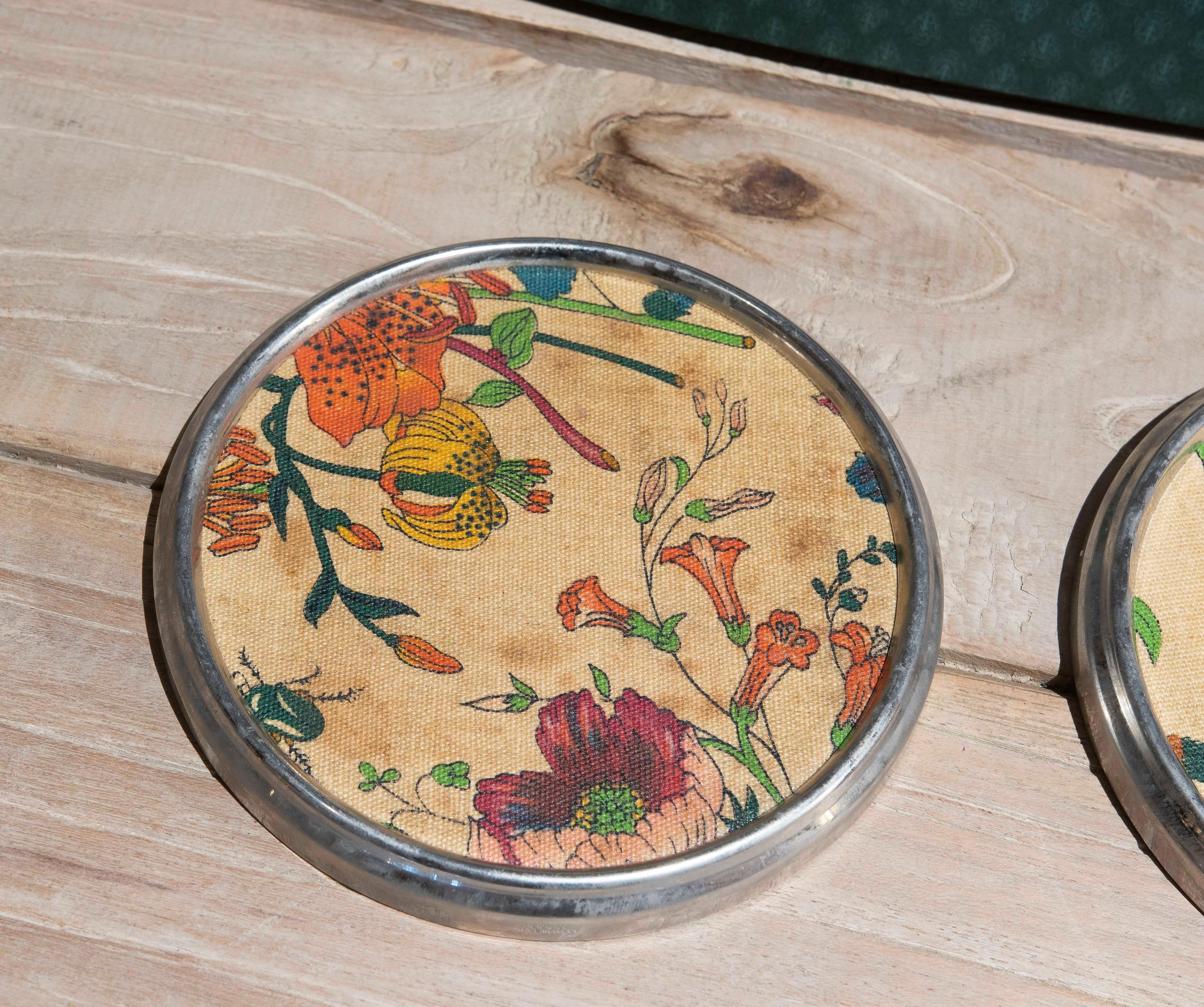 Par de posavasos Gucci de los años 80 con tela y borde de plata, Italia en venta 1