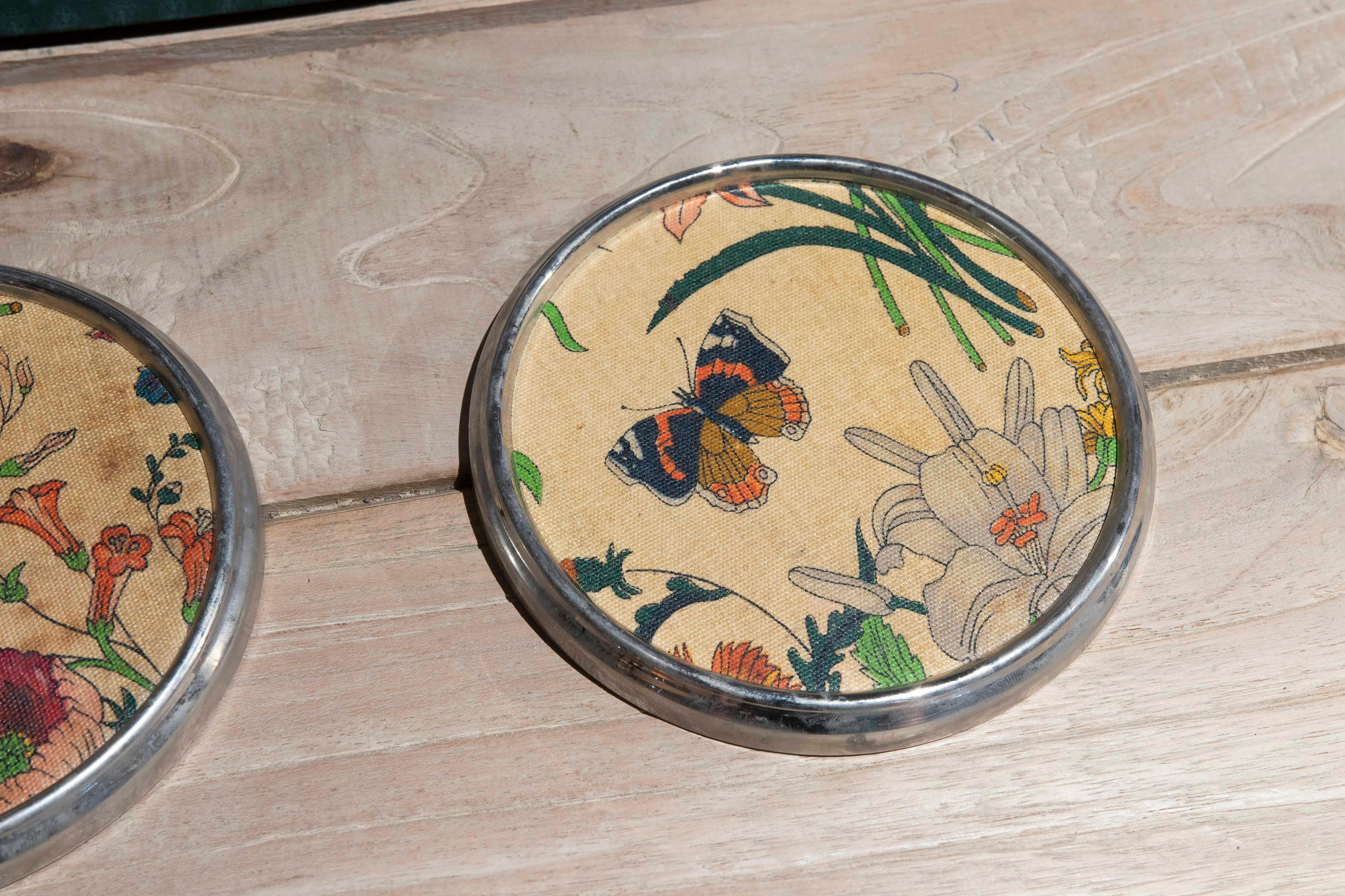 Par de posavasos Gucci de los años 80 con tela y borde de plata, Italia en venta 2