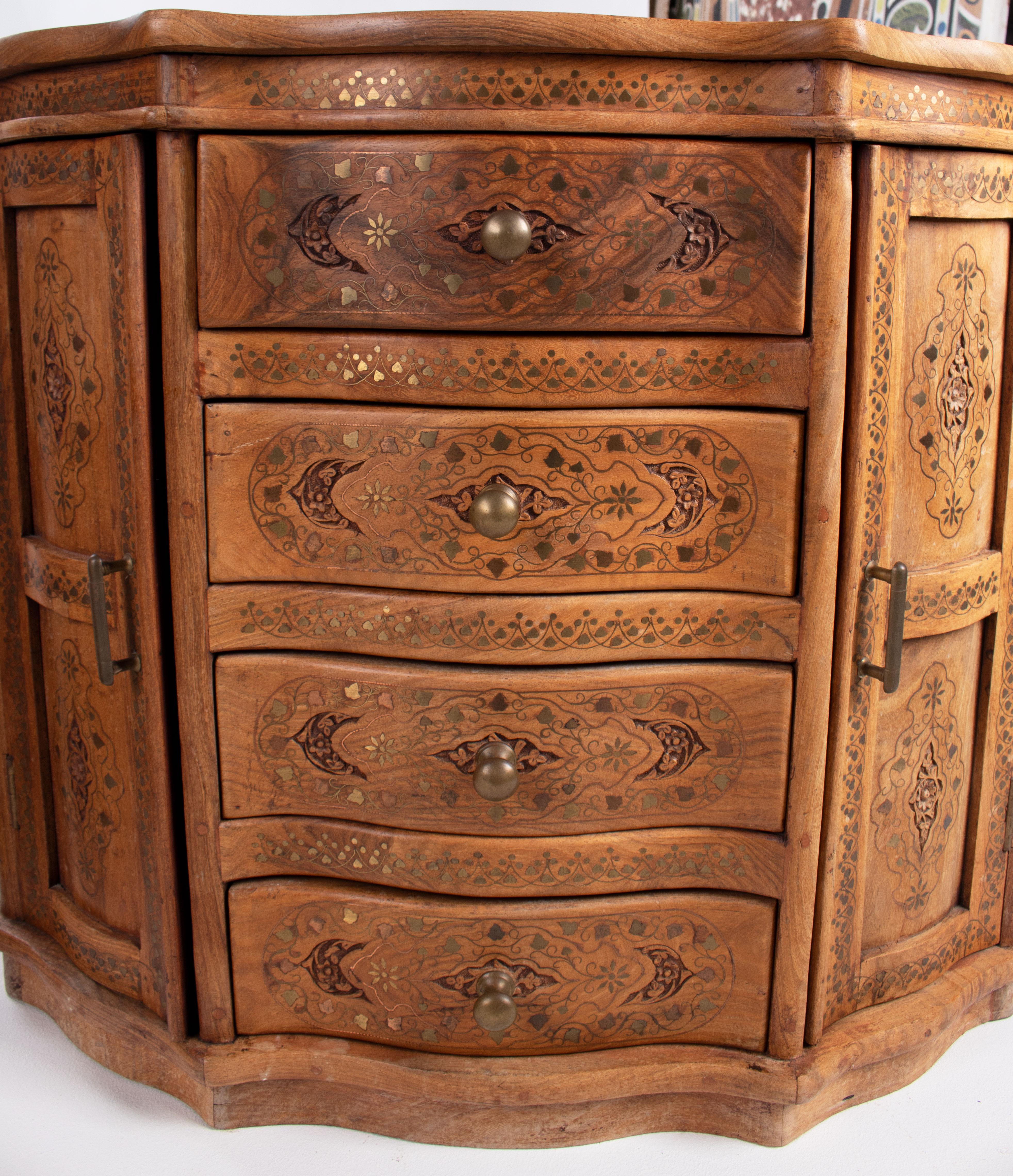 1980s Pair of Hand Carved Four-Drawer Chests with Panel Doors and Brass Fittings 1