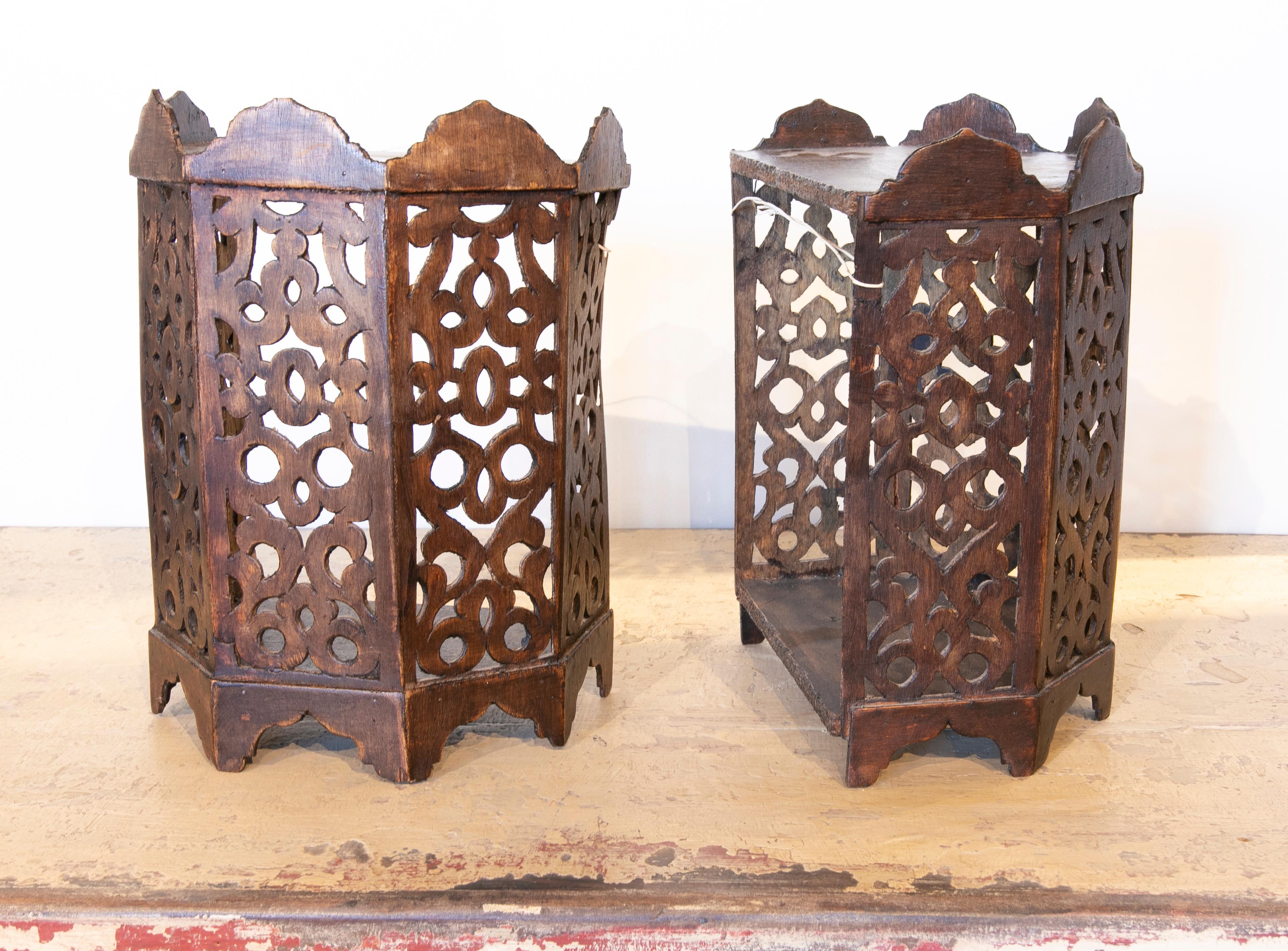 1980s Pair of Hand Carved Wooden Wall Sconces 6