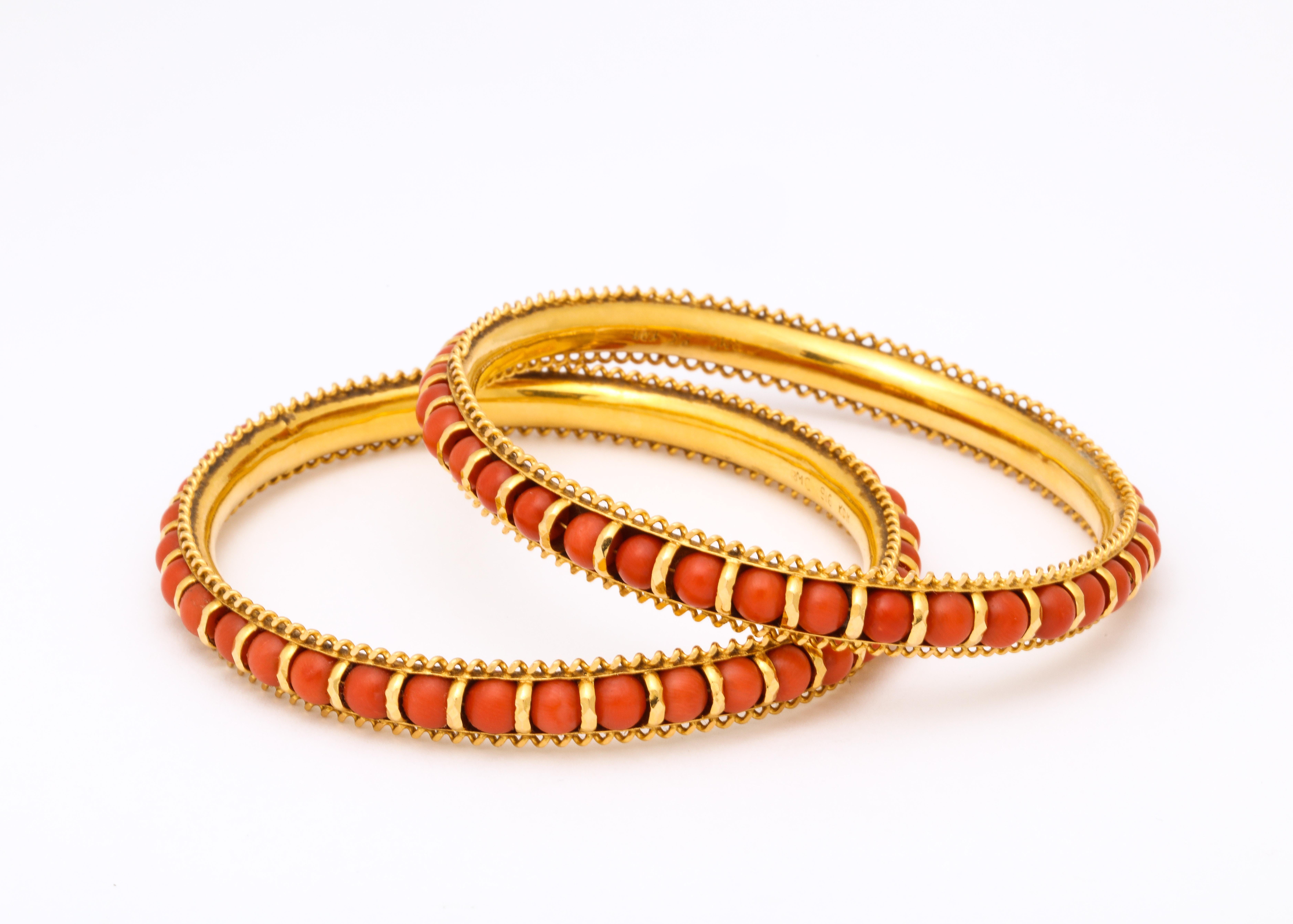1980's Pair of High Carat Gold Coral Bead Bangle Slip on Bracelets In Good Condition In New York, NY