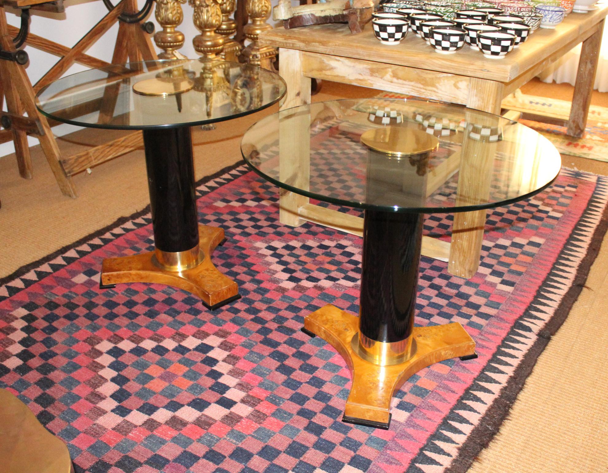 1980s Pair of Italian Round Glass Top Tables In Good Condition In Marbella, ES