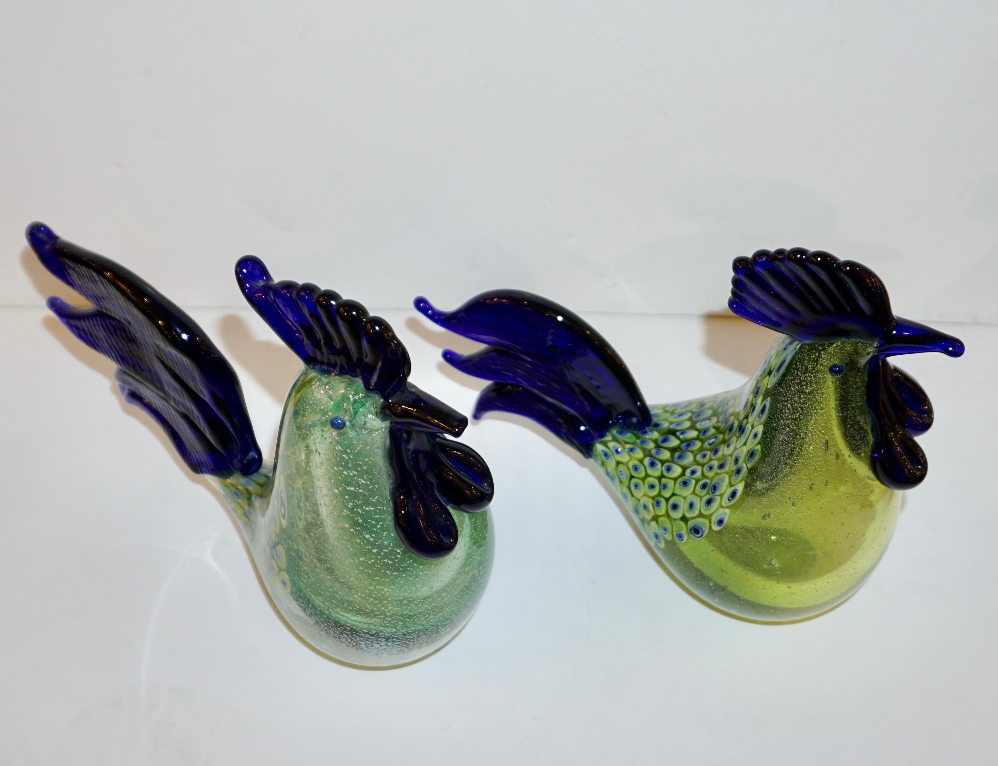 1980s Pair of Italian Vintage Silver Navy Blue Green Murano Glass Hen Sculpture For Sale 1