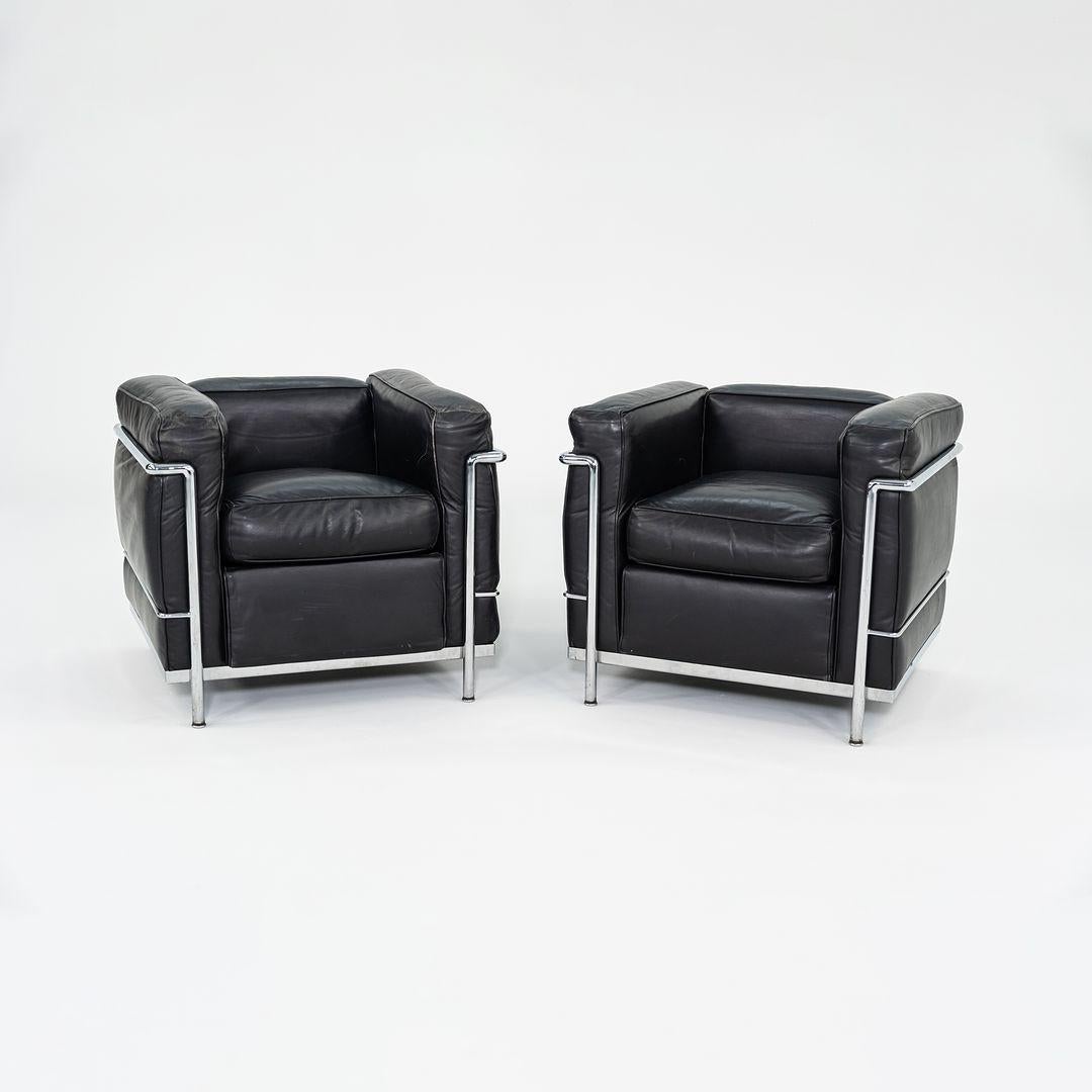 1980 Paire de chaises longues LC2 Petit Modele Le Corbusier, Jeanneret, Perriand en vente 5