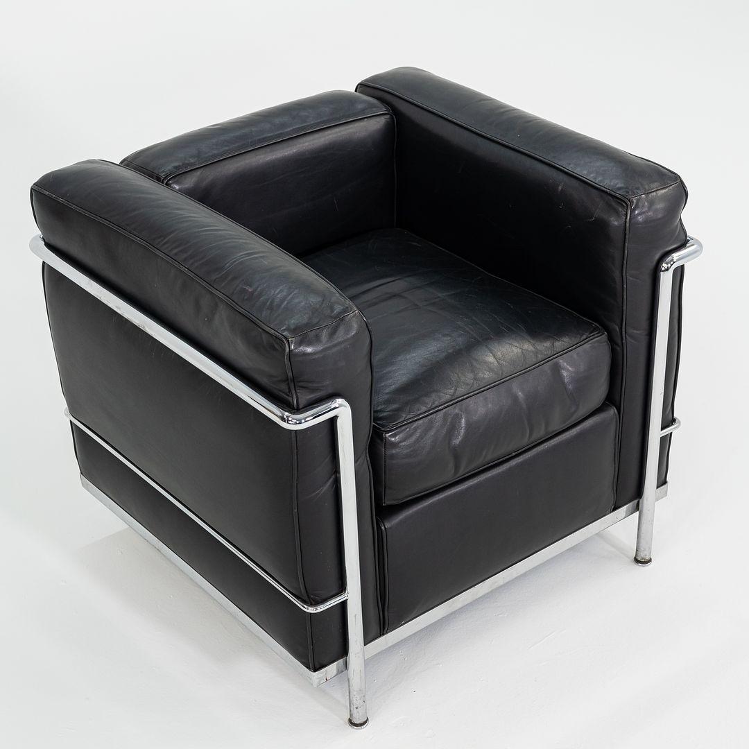 Moderne 1980 Paire de chaises longues LC2 Petit Modele Le Corbusier, Jeanneret, Perriand en vente