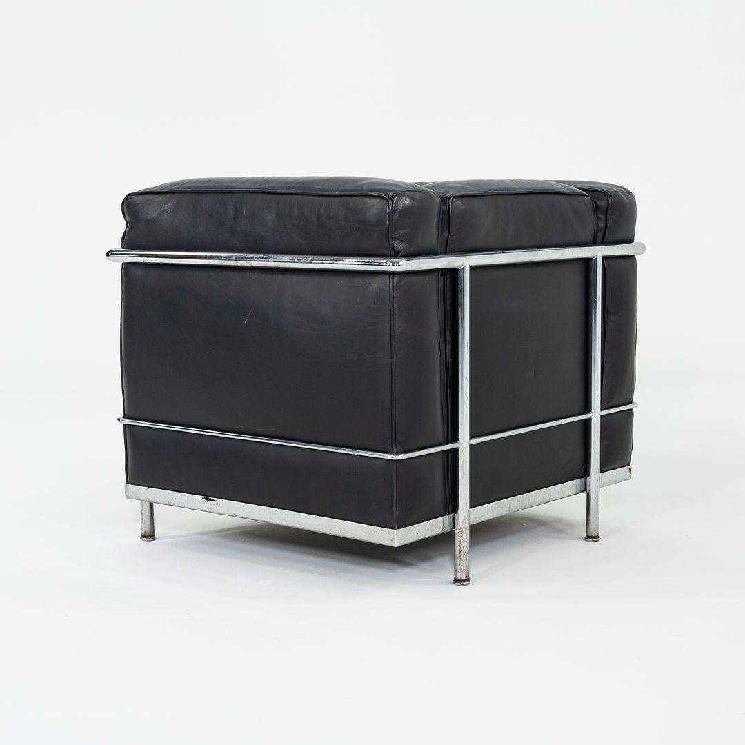 Fin du 20e siècle 1980 Paire de chaises longues LC2 Petit Modele Le Corbusier, Jeanneret, Perriand en vente