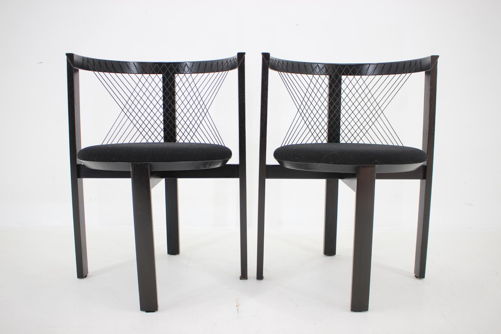 1980s Pair of Niels Jorgen Haugesen String Chairs for Tranekaer, Denmark In Good Condition For Sale In Praha, CZ