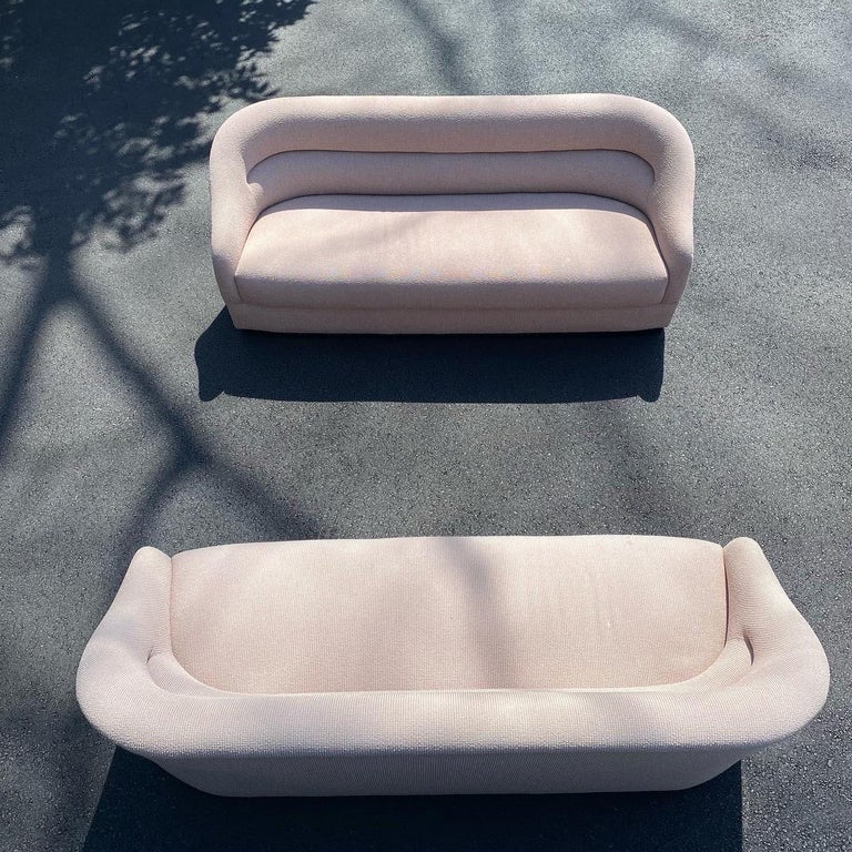 1980s Pair of Pink Tweed Postmodern Curved Back Sculpted Sofas by David