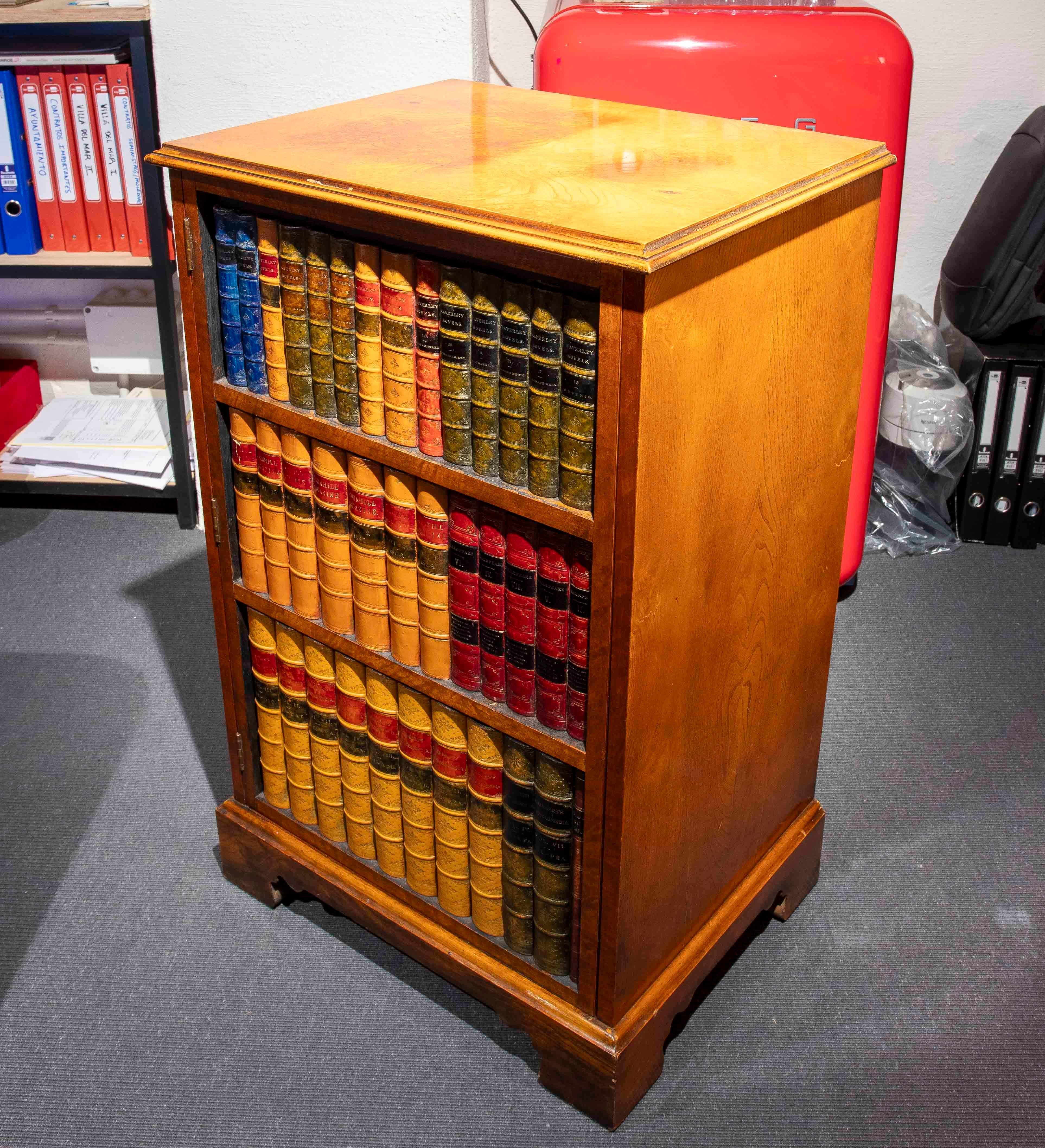 Coppia di mobili Secretaire degli anni '80 con mensole e libreria di design in vendita 5