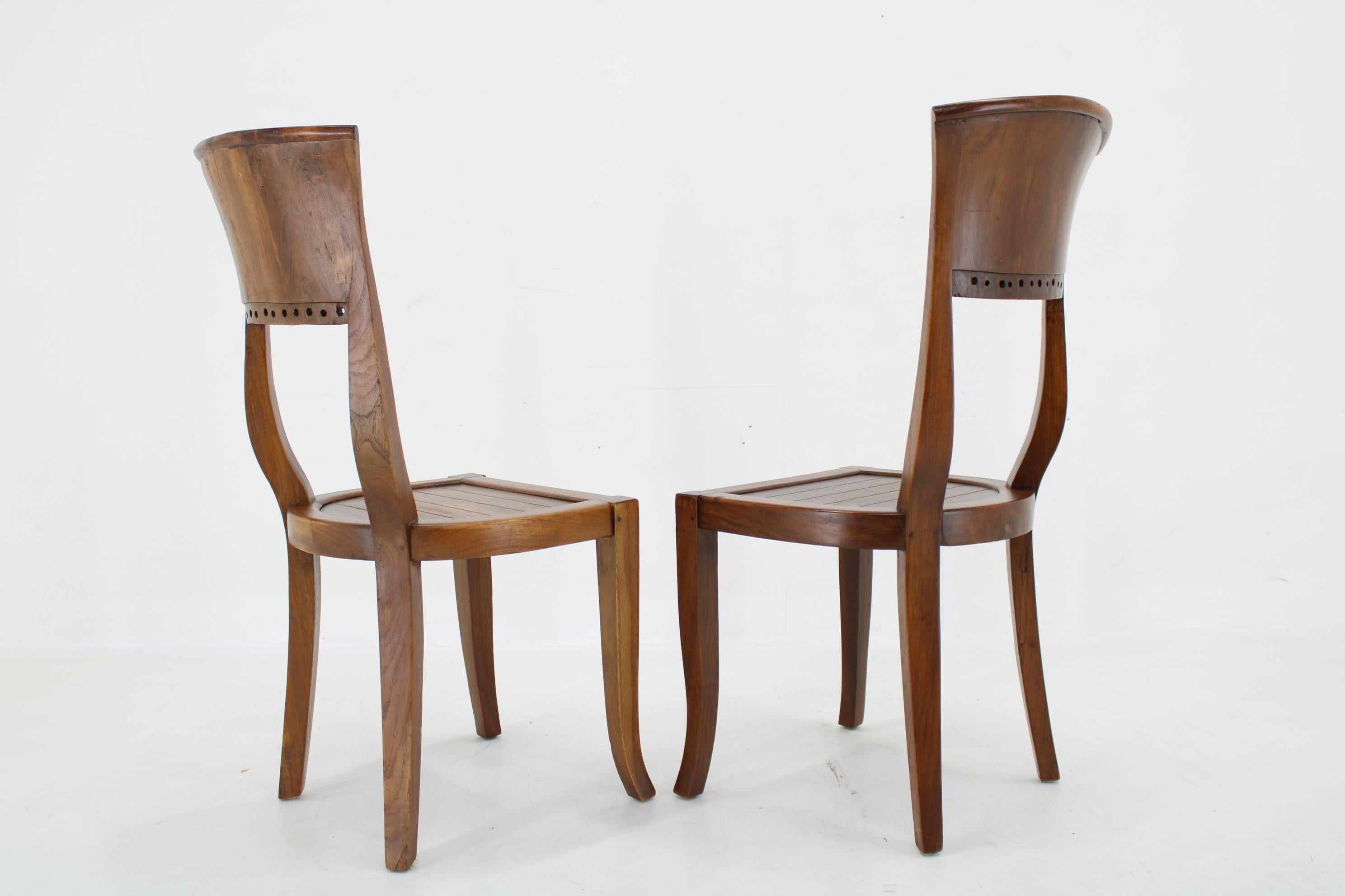  1980s Pair of Solid Teak Chairs, India  For Sale 1