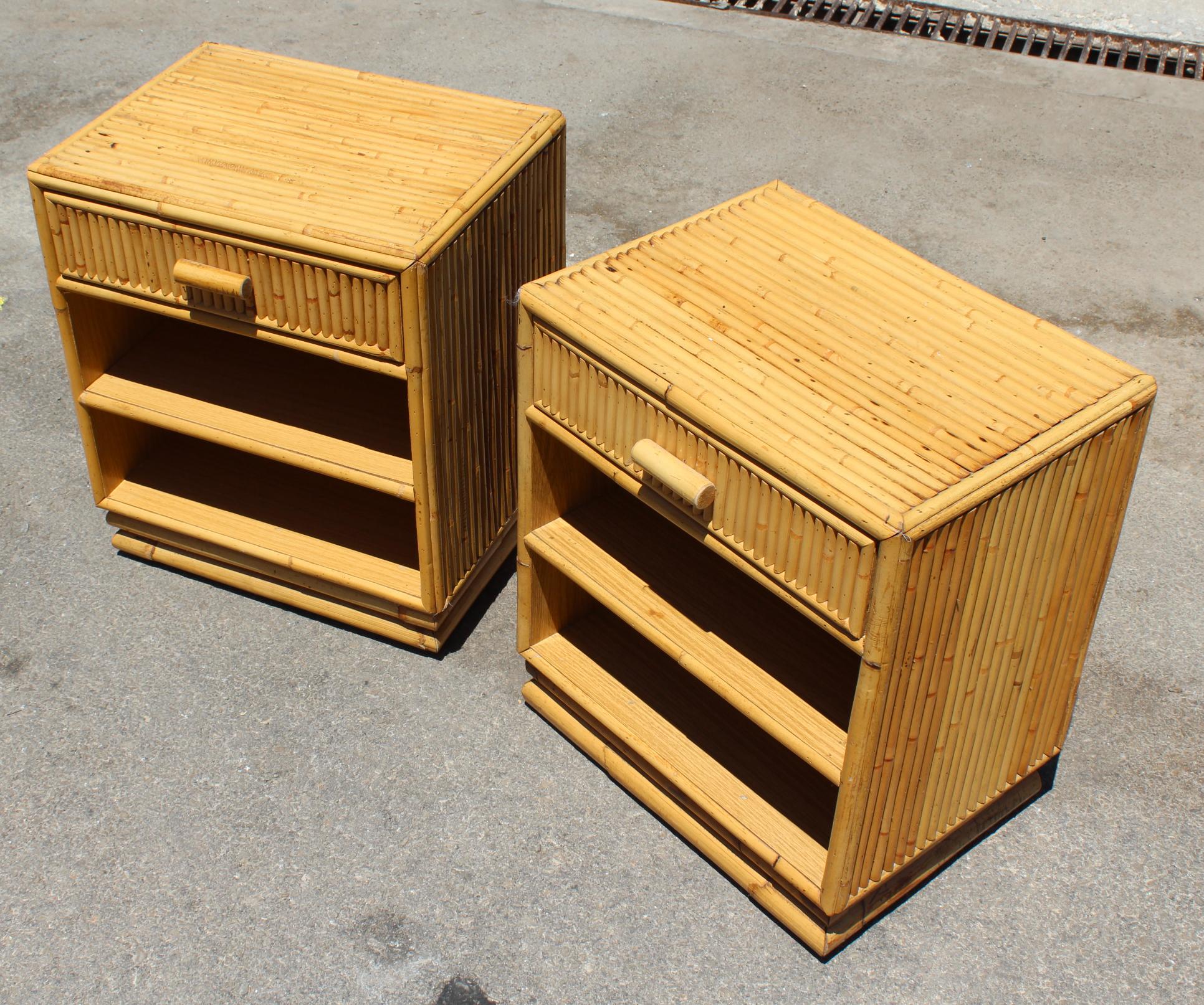 1980s Pair of Spanish Bamboo and Rattan Bedside Tables In Good Condition In Marbella, ES
