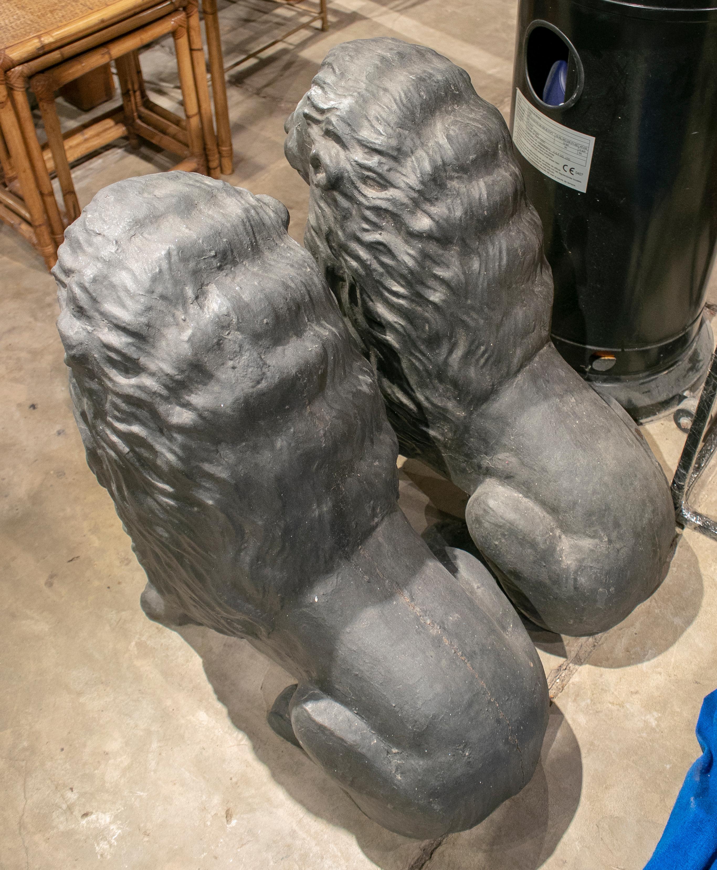 1980s Pair of Spanish Cast Iron Sitting Lions 2