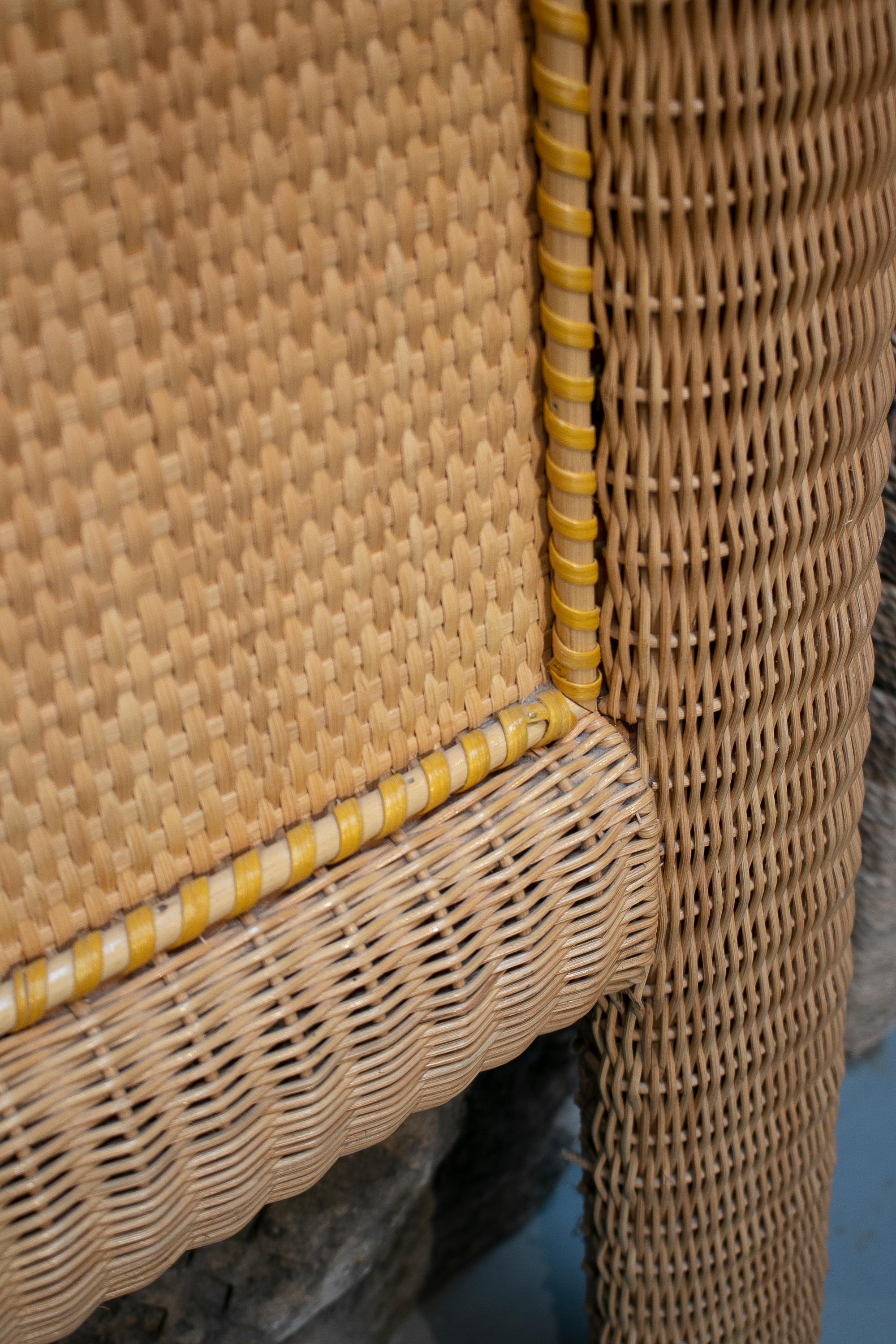 1980s Pair of Spanish Wicker Headboards For Sale 3