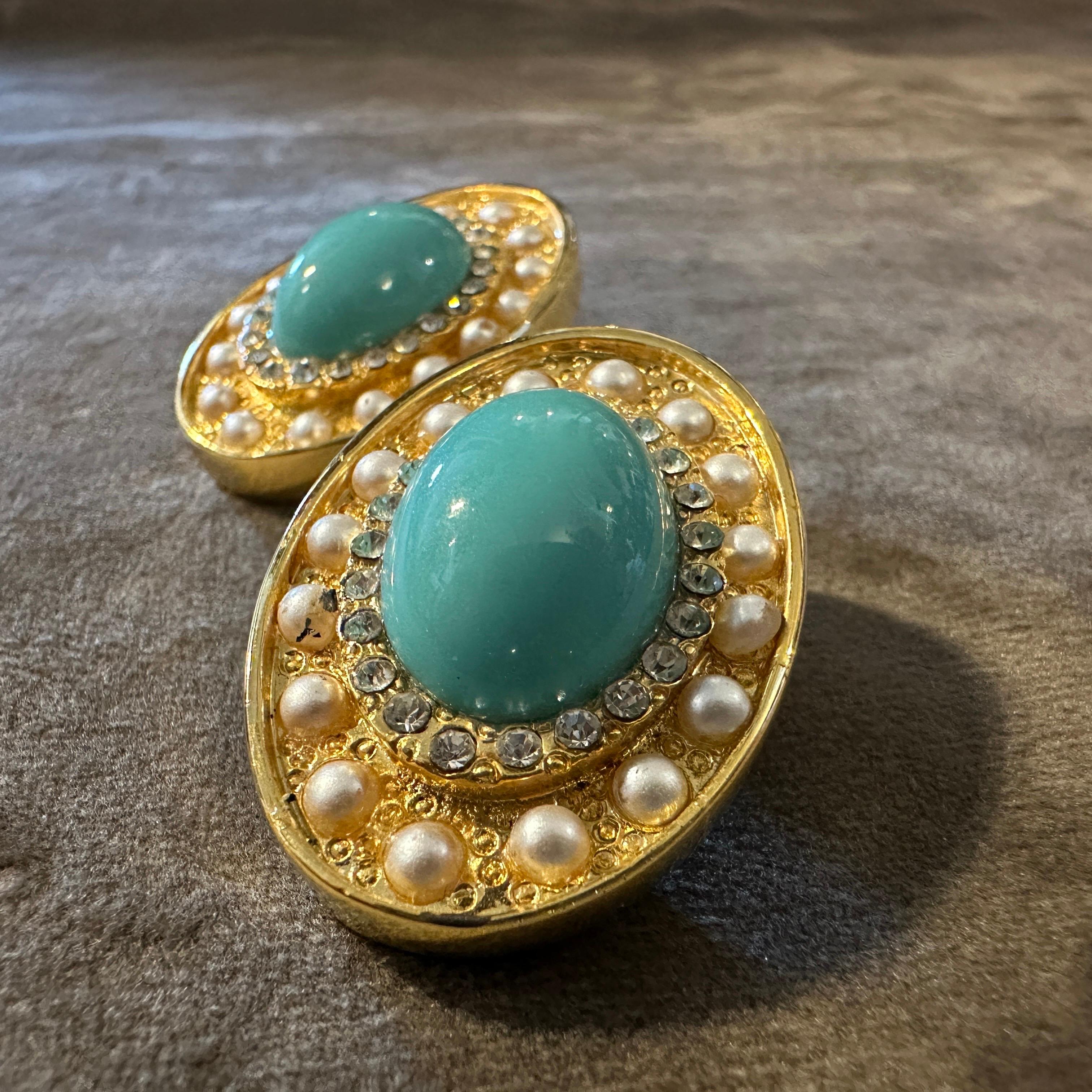 Paire de superbes boucles d'oreilles à clip de Pierre Cardin, datant des années 1980 en vente 2