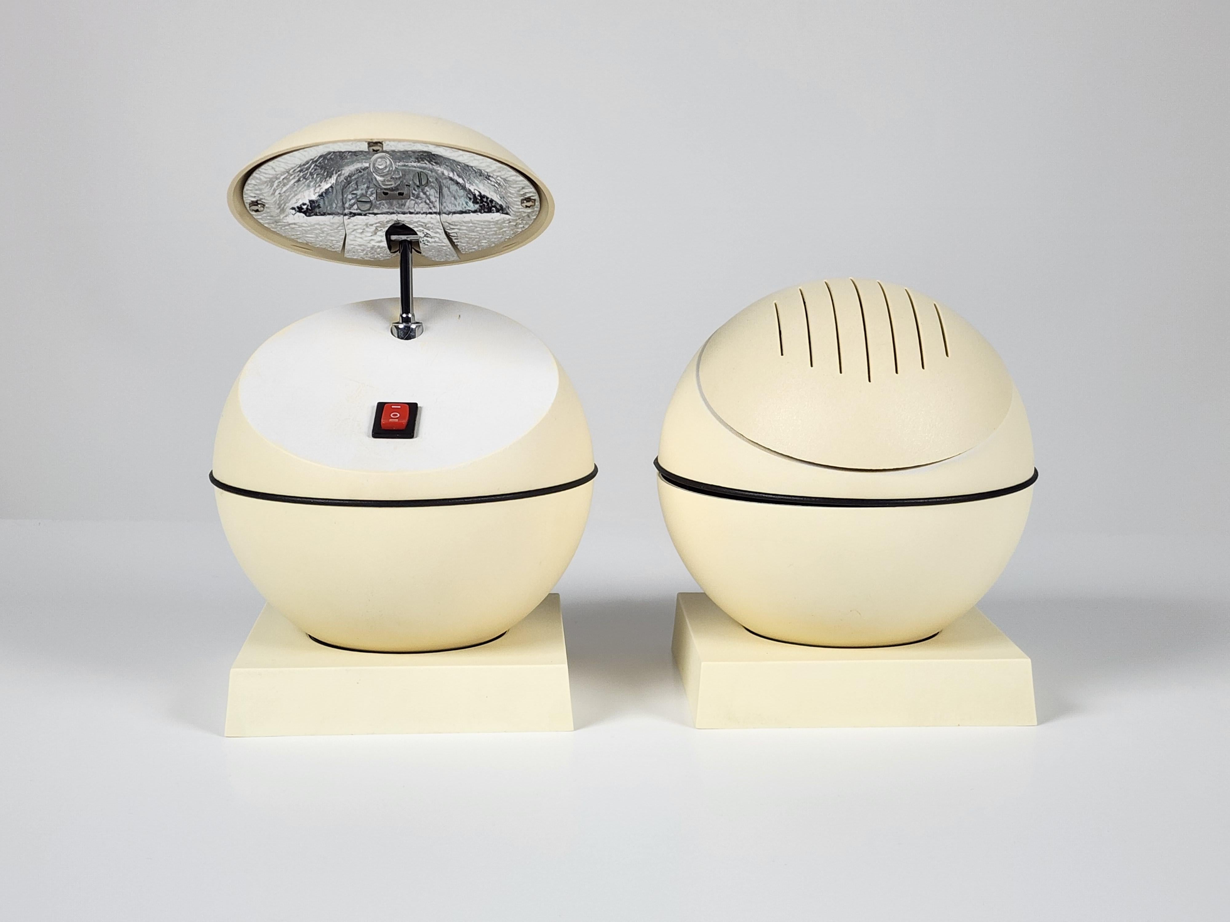 1980s Pair of Telescopic Halogen Table Lamp, Italy For Sale 8