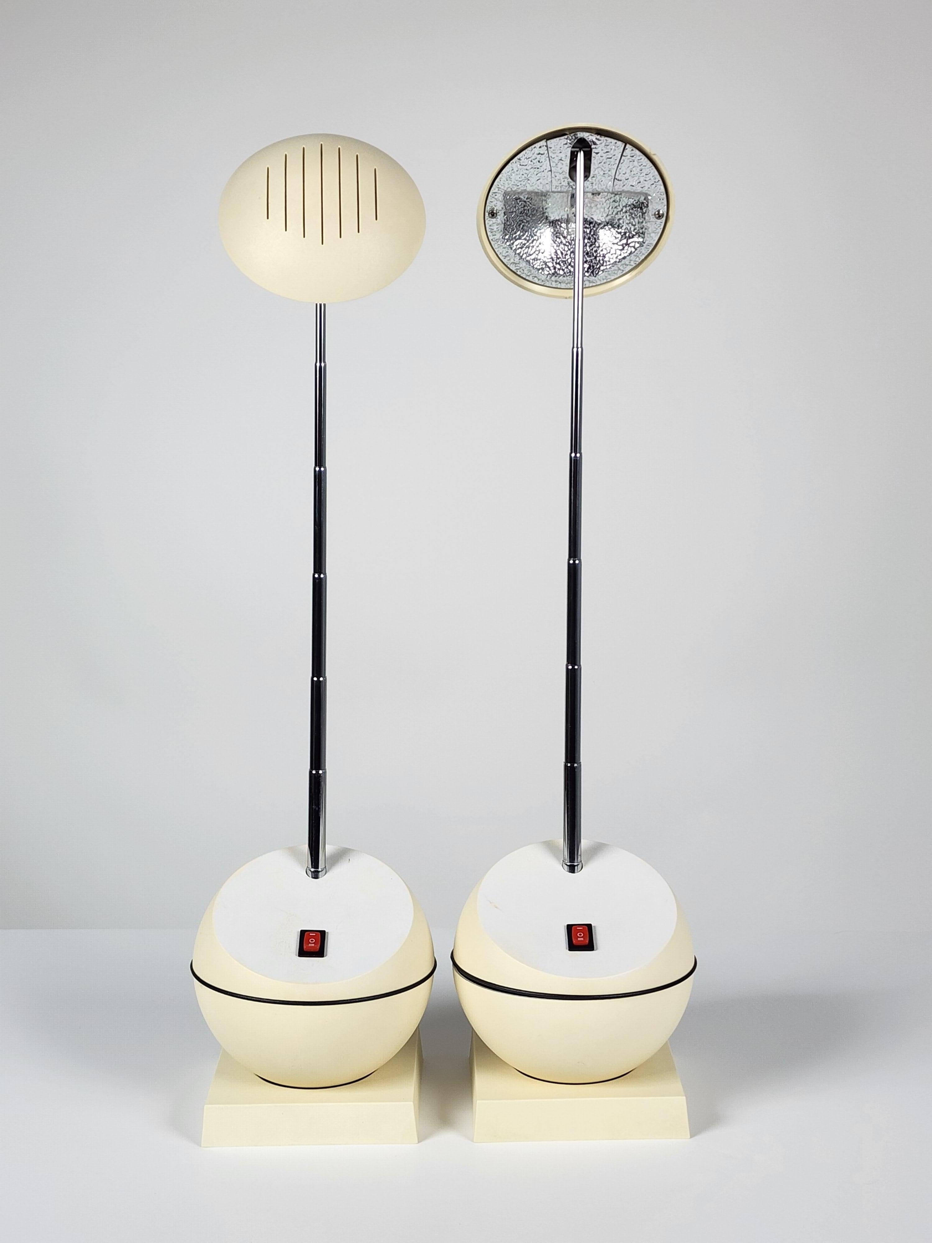 Late 20th Century 1980s Pair of Telescopic Halogen Table Lamp, Italy For Sale
