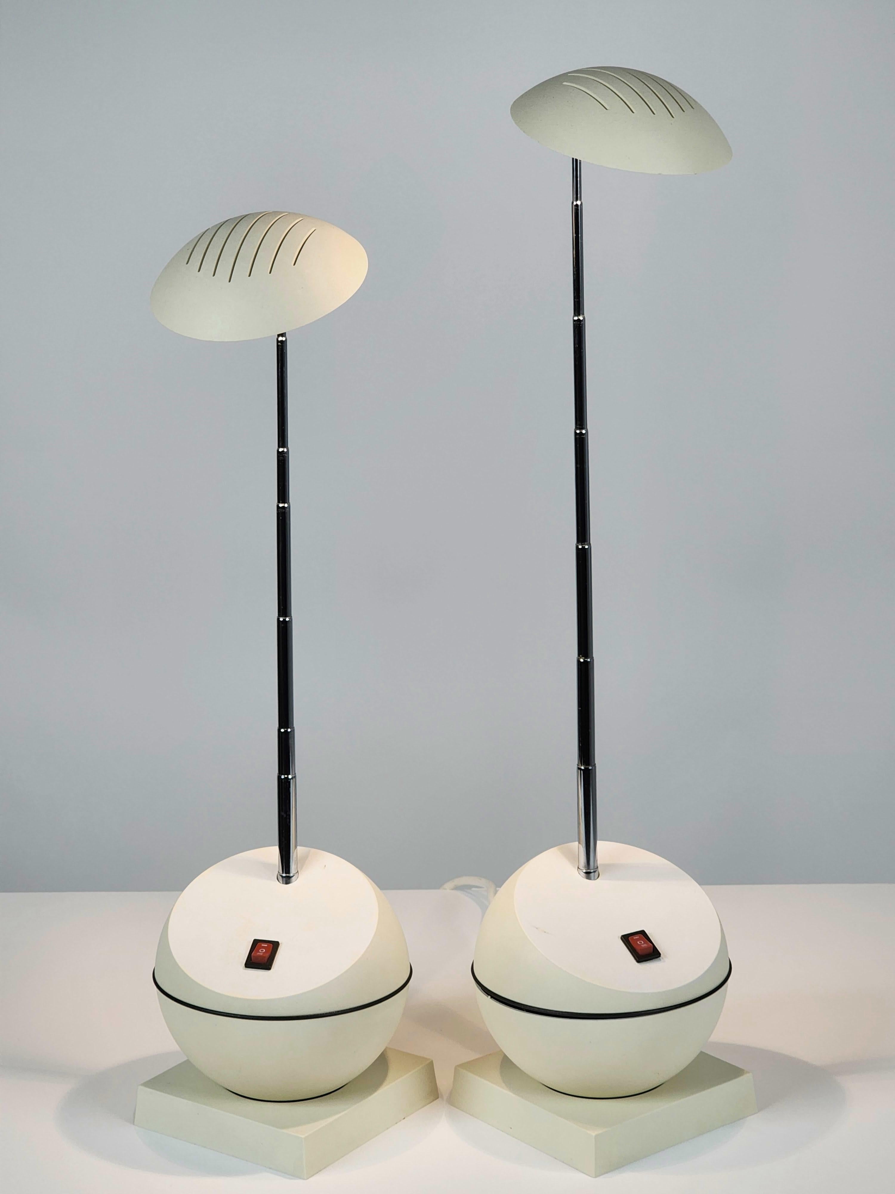 1980s Pair of Telescopic Halogen Table Lamp, Italy For Sale 1