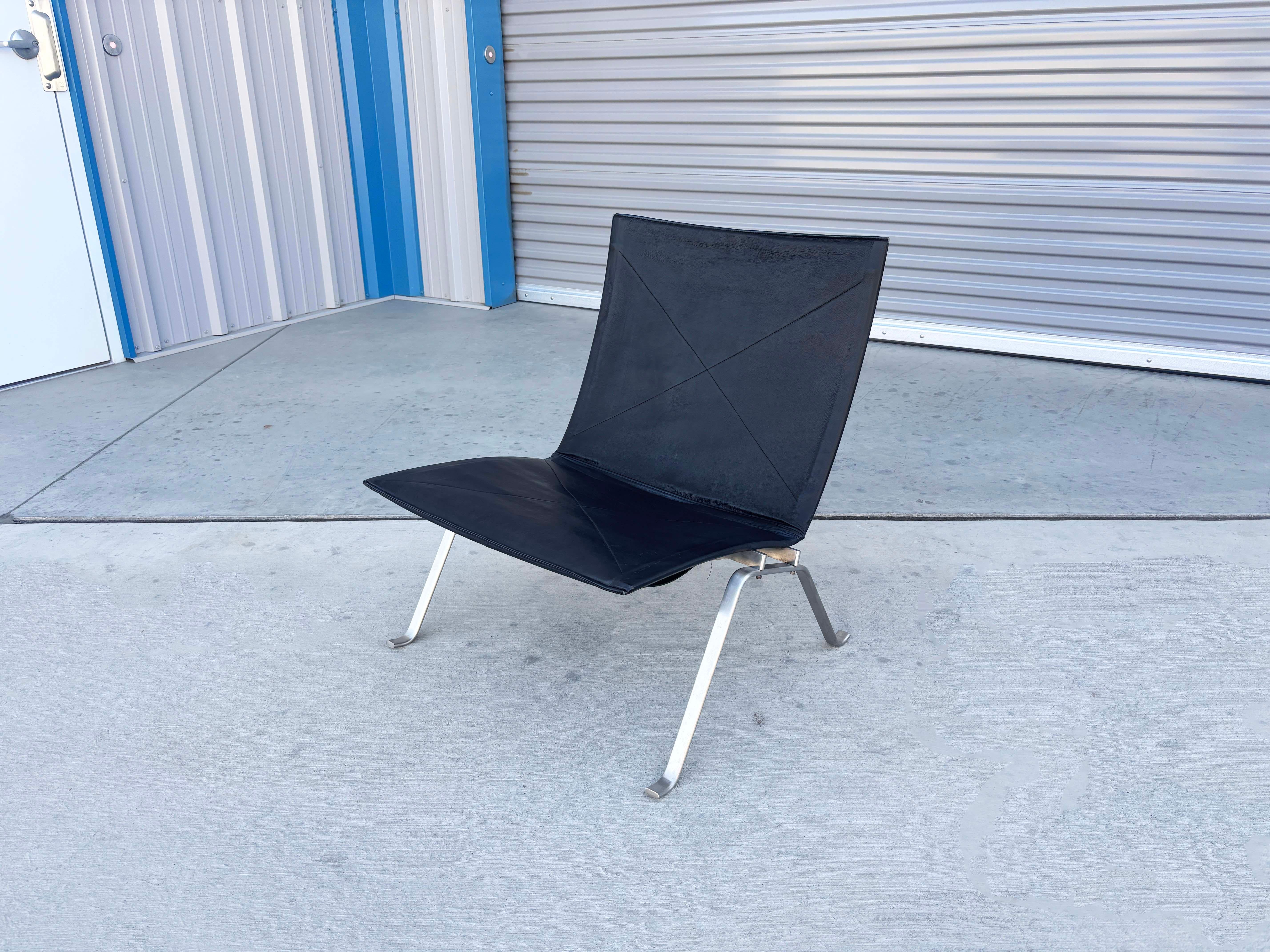 Paire de chaises longues en cuir Pk22 des années 1980, d'après Poul Kjaerholm en vente 2