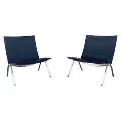 1980s Pair of Vintage Pk22 Leather Lounge Chairs Styled After Poul Kjaerholm