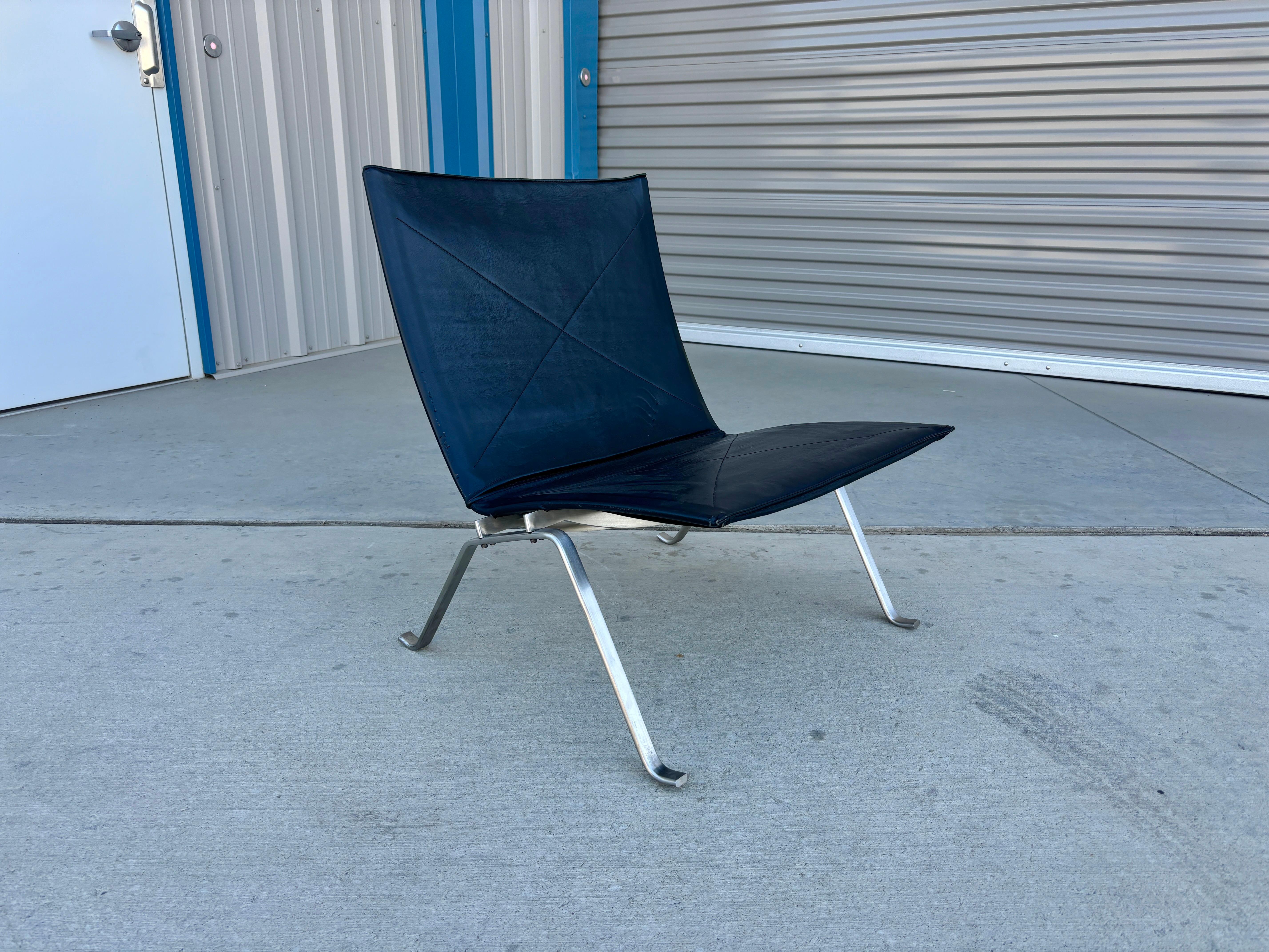 Metallo Coppia di sedie da salotto Pk22 vintage degli anni '80 in stile Poul Kjaerholm in vendita