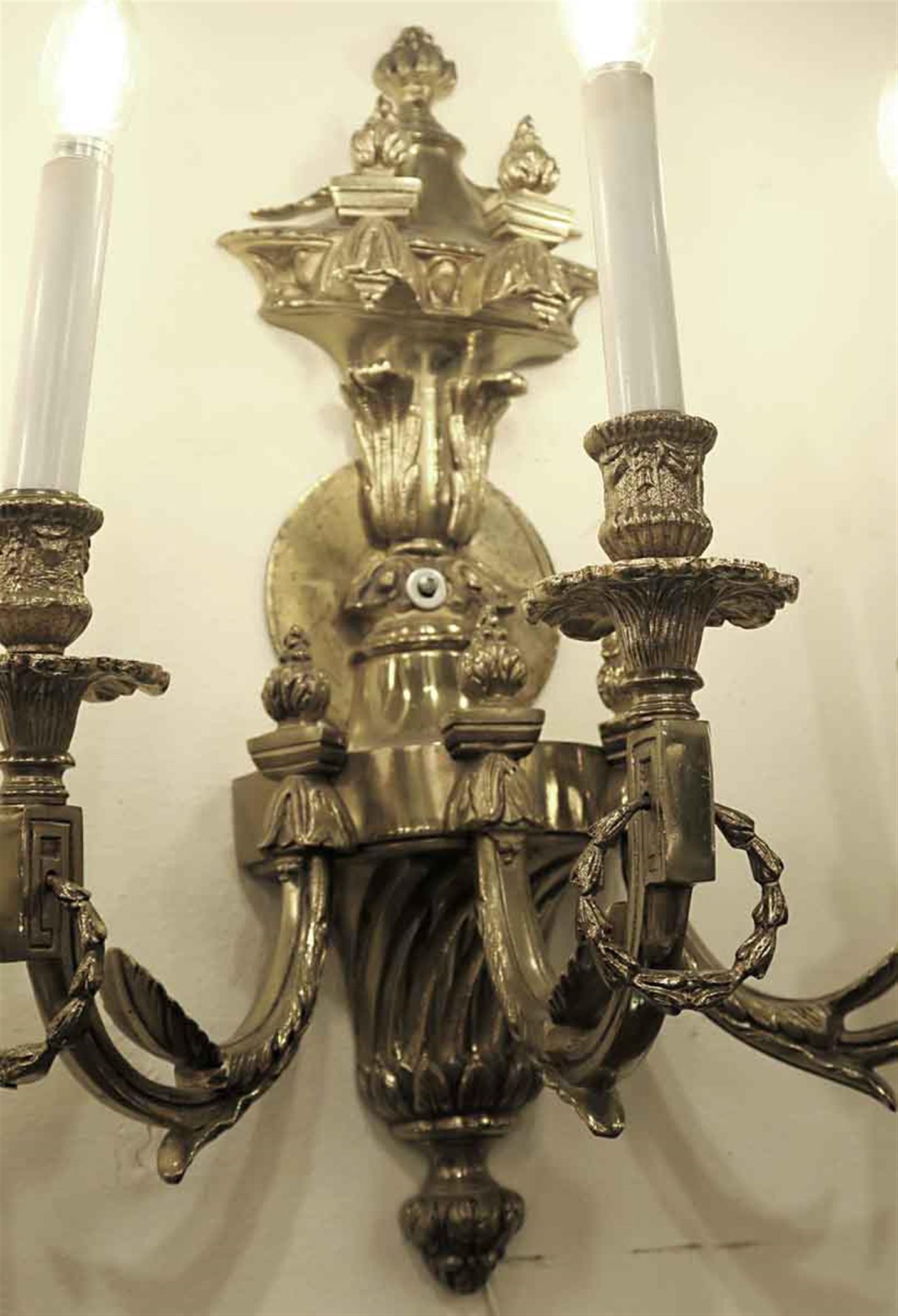 North American 1980s Pair of Waldorf Astoria Heavy Bronze Sconces from the Conrad Suite Foyer