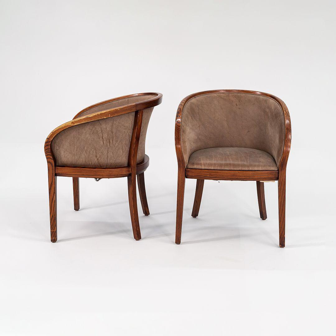 1980s Pair of Ward Bennett for Brickel Associates Yoke Chairs in Oak and Suede In Good Condition For Sale In Philadelphia, PA