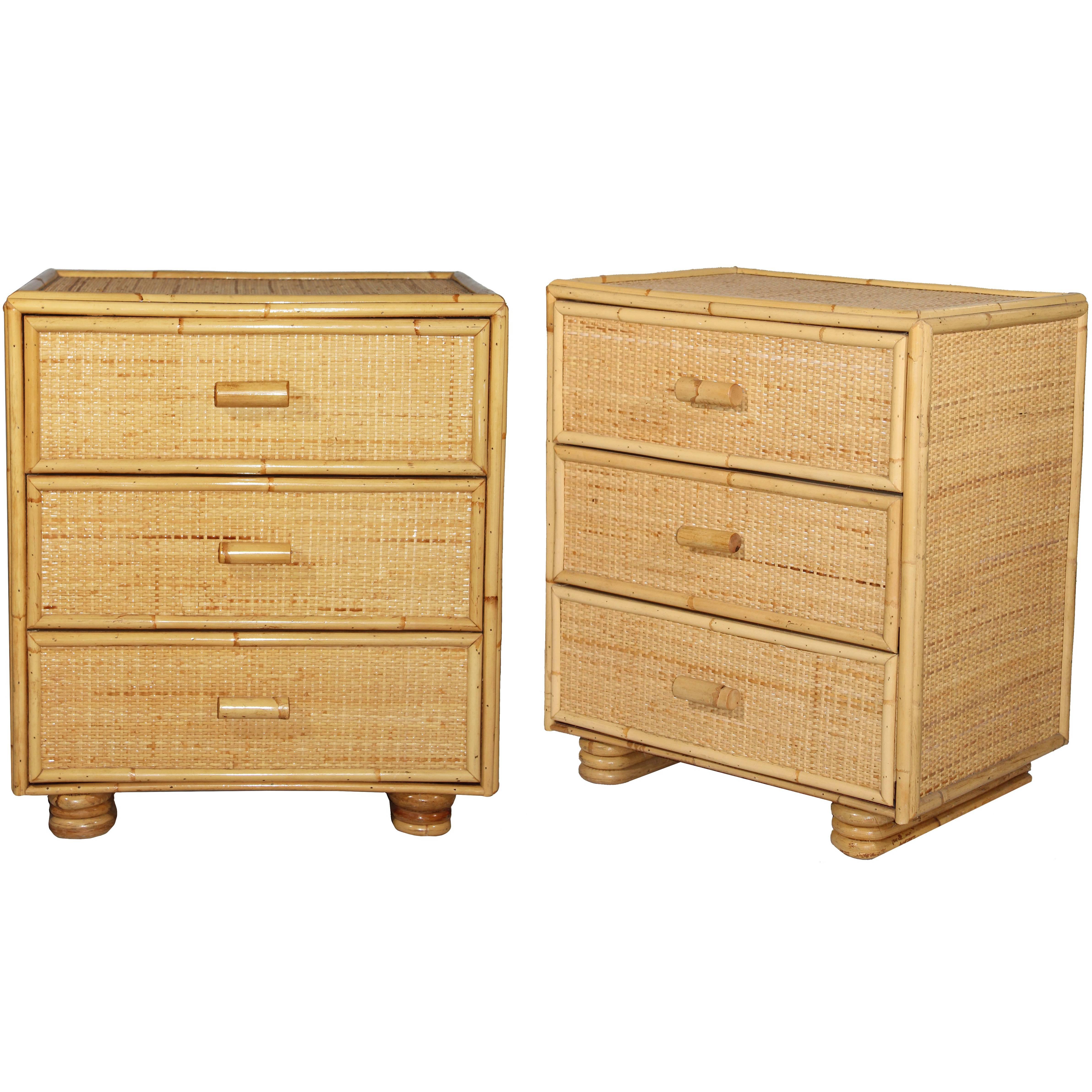 1980s Pair of Wicker and Bamboo Bedside Tables
