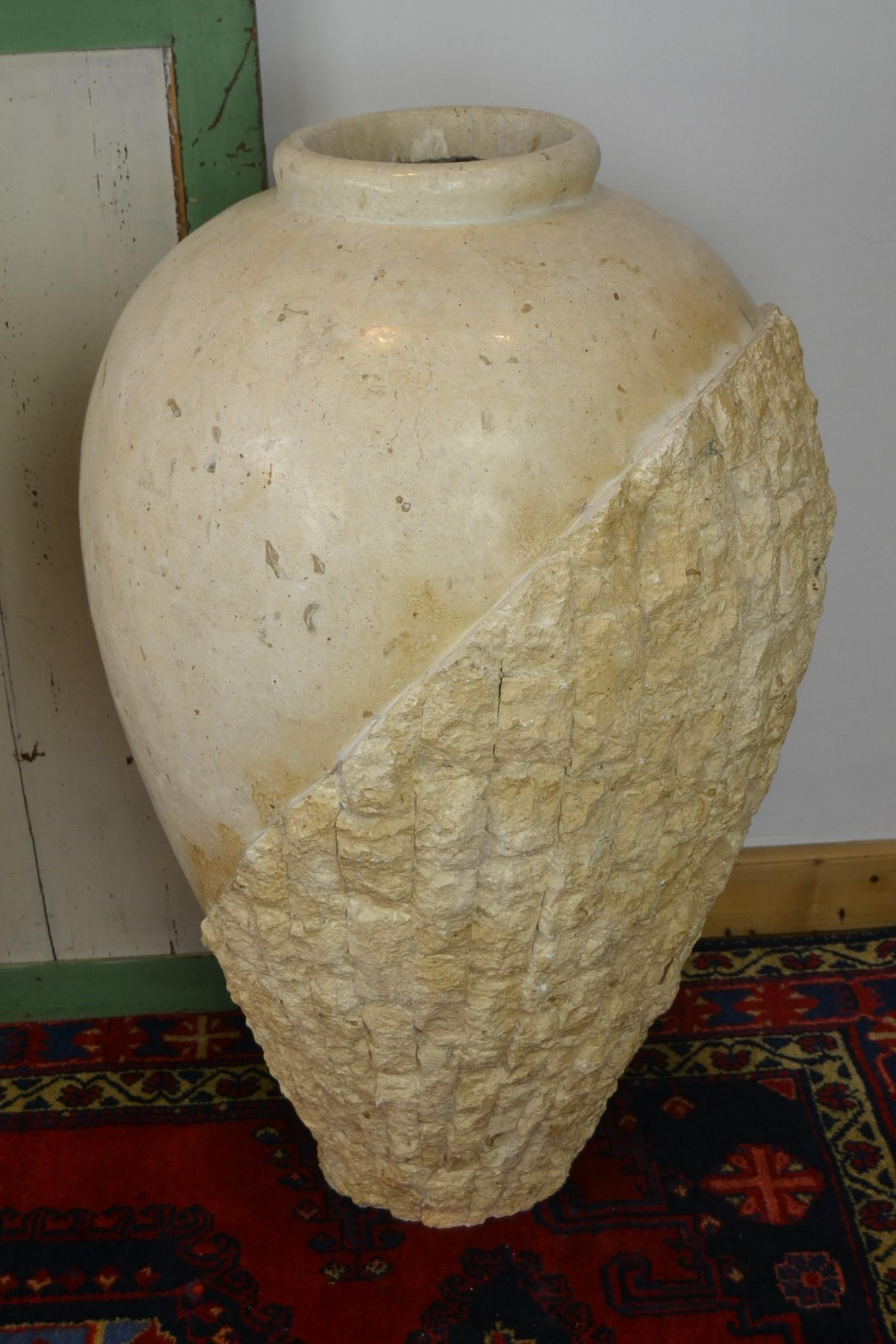 1980s Pair of XL Mactan Stone Vases In Good Condition In Antwerp, BE