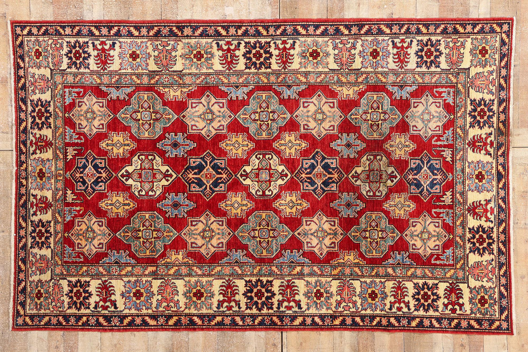 1980's Pakistani Shirvan Carpet with Modern Style in vendita 2