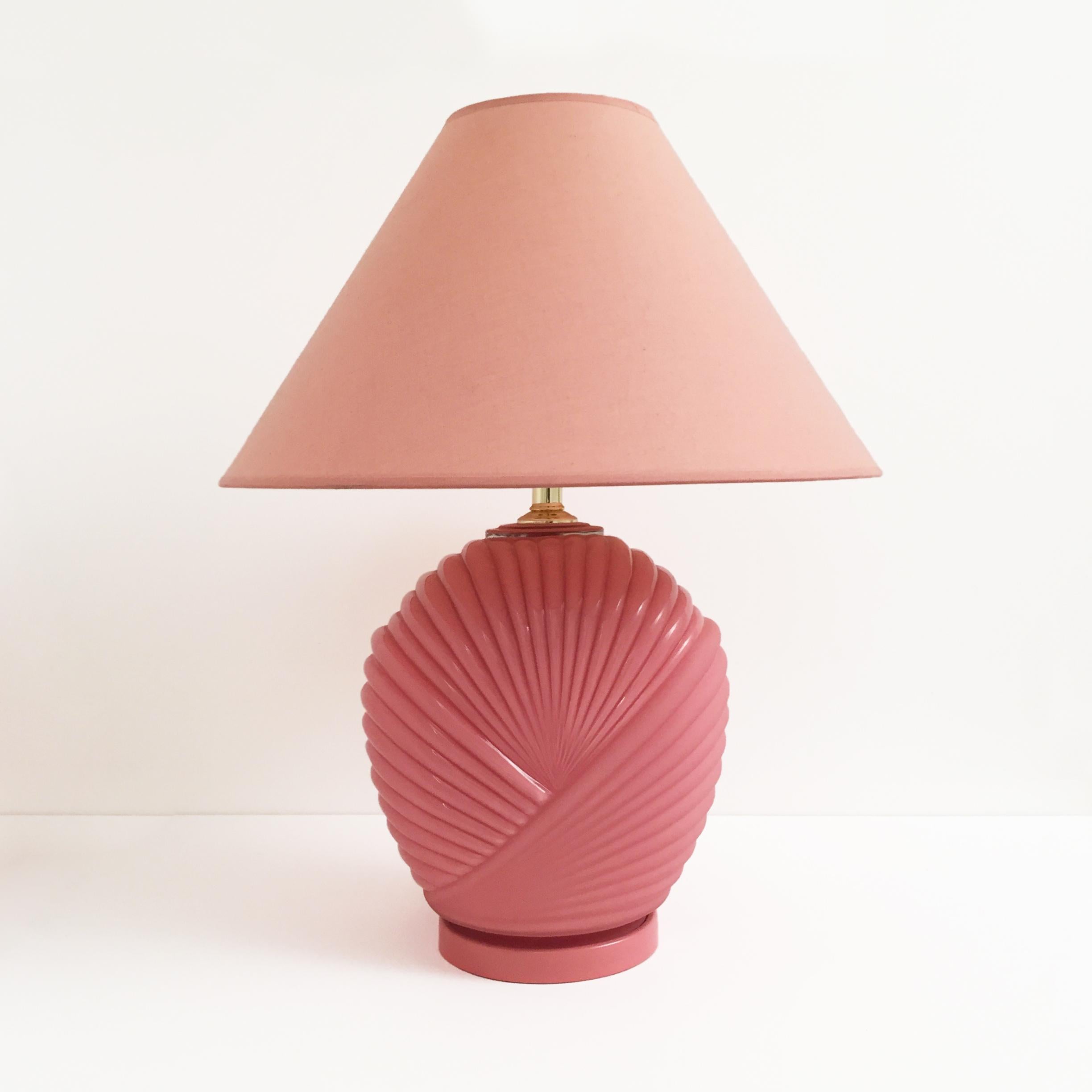 A large romantic 1980s pink candy lamp in smooth and sandblasted glass with its original shade. The glass is painted pink on the inside as well as the metal base. Imported from the USA and its the epitome of Palm Springs post midcentury Classic.