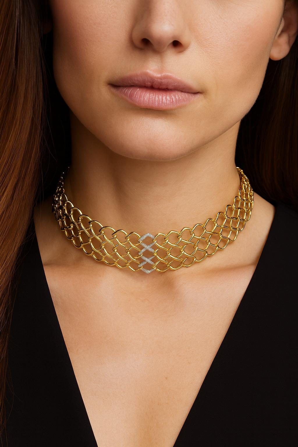 1980s Paloma Picasso for Tiffany & Co. Necklace in 18K Yellow Gold, Platinum and Diamonds

An exceptional vintage necklace designed by Paloma Picasso for Tiffany & Co. in the 1980s, showcasing the designer’s signature bold aesthetic and meticulous