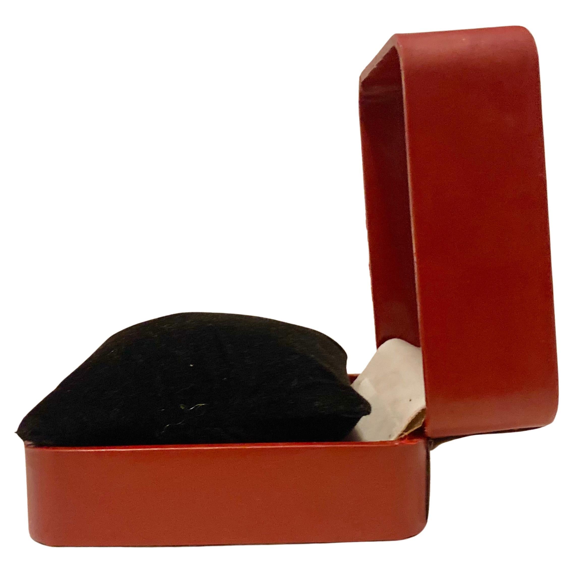 1980s Paolo Gucci Leather Jewelry Box In Good Condition For Sale In London, GB