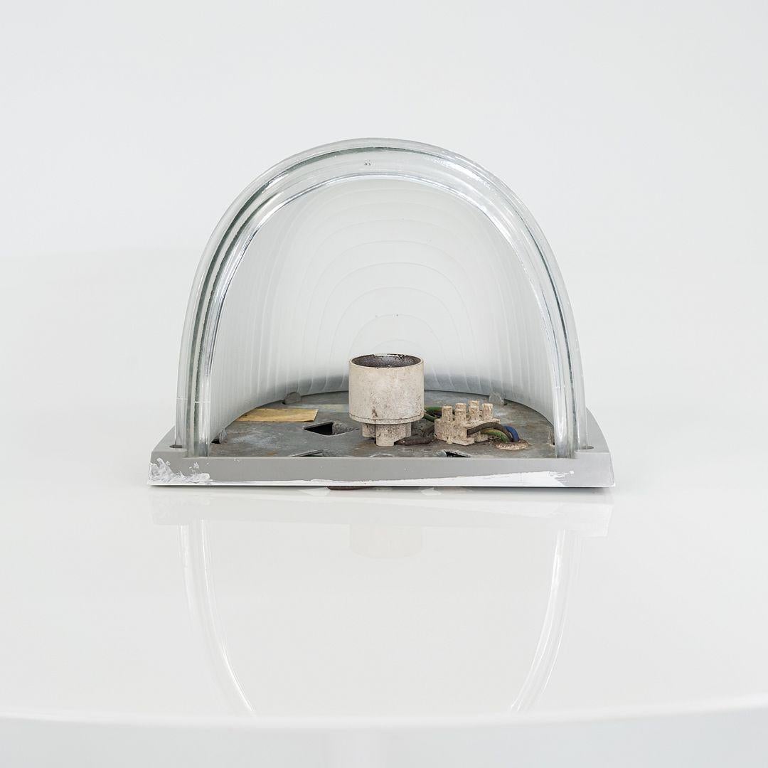 Aplique Paride 20 de los años 80 de Angelo Mangiarotti para Artemide 3x Disponible en venta 1