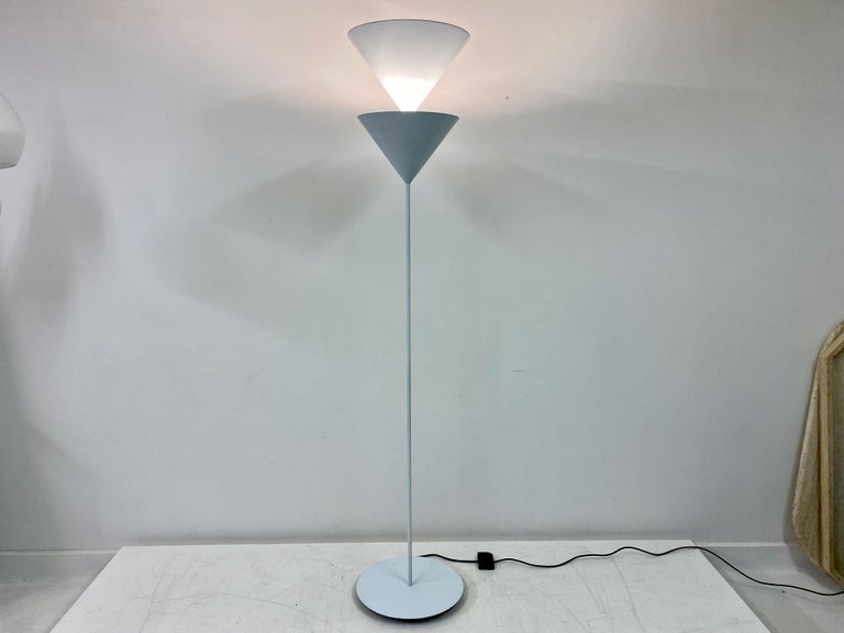 1980s Pascal Floor Lamp by Vico Magistretti for Oluce For Sale 1