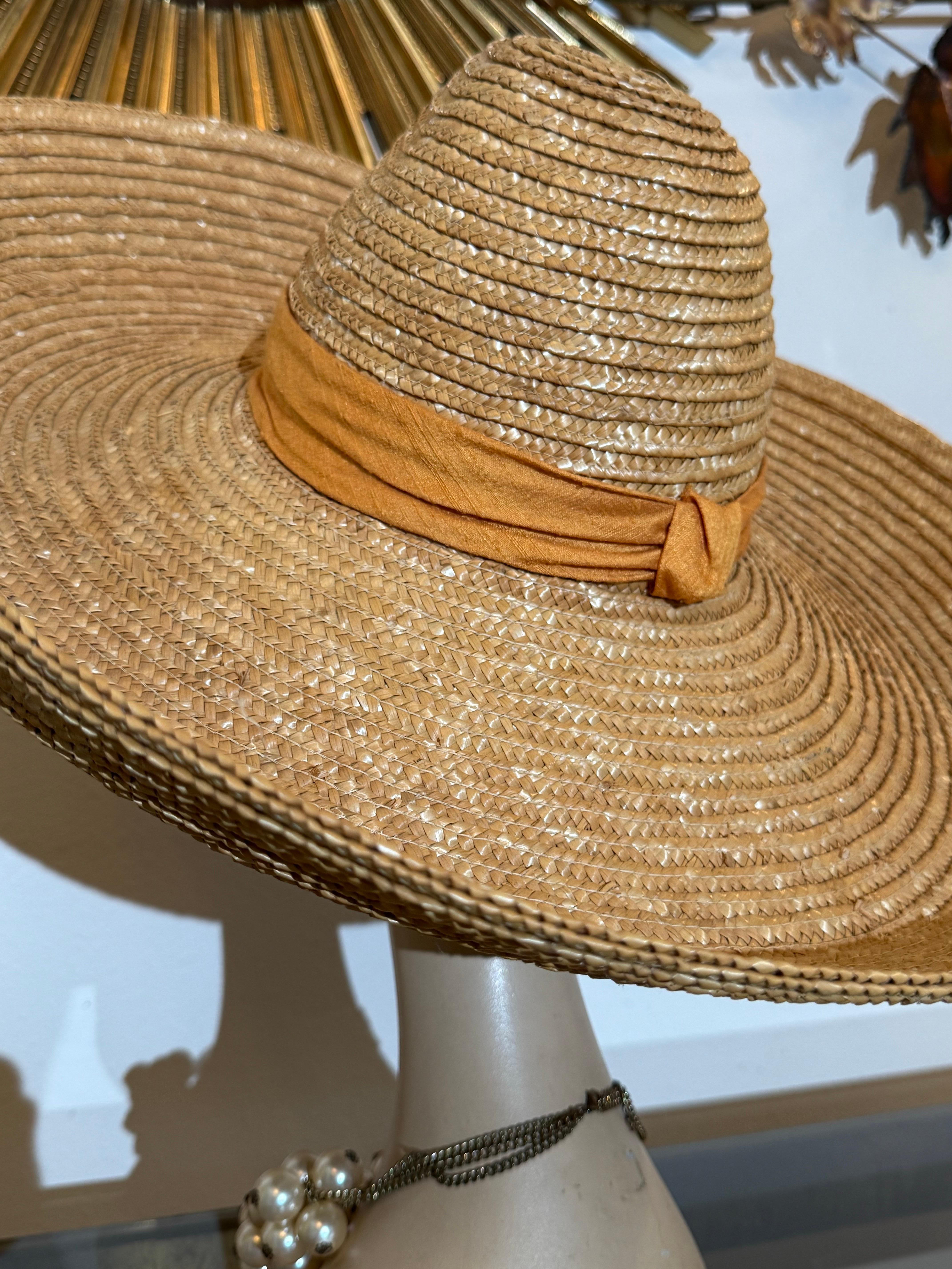 Sombrero de verano de paja astillada estilo sombrerero Patricia Underwood, años 80 en venta 3