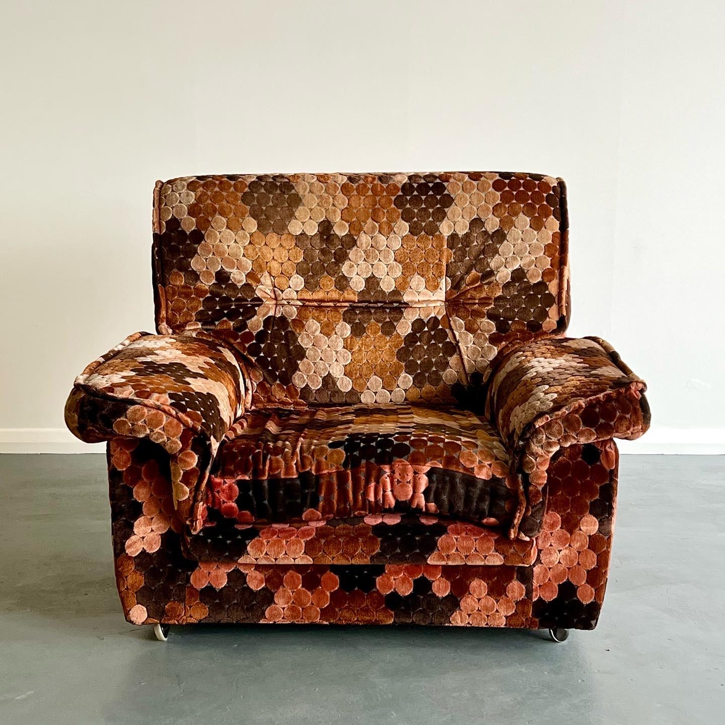Mid-Century Modern 1980's Patterned Brown Velvet Armchair For Sale