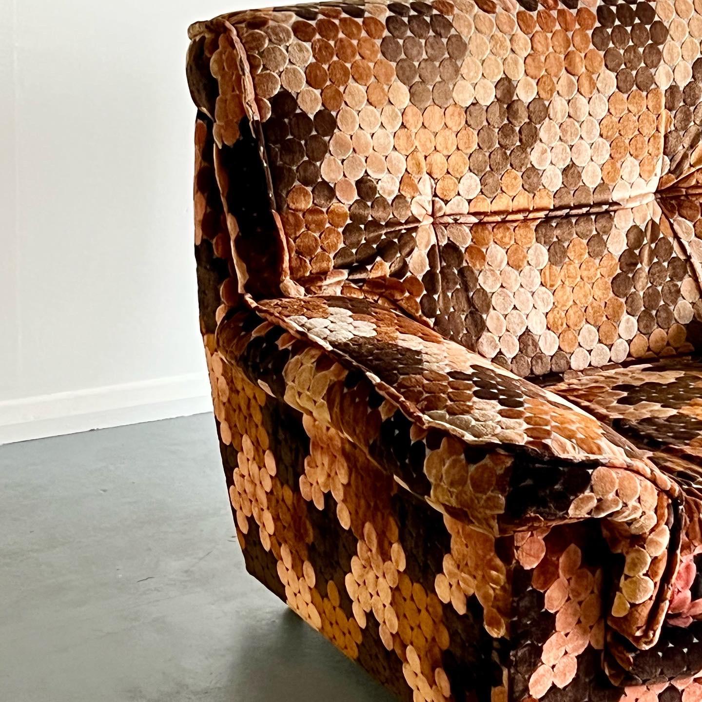 1980's Patterned Brown Velvet Armchair In Good Condition For Sale In Leicester, GB