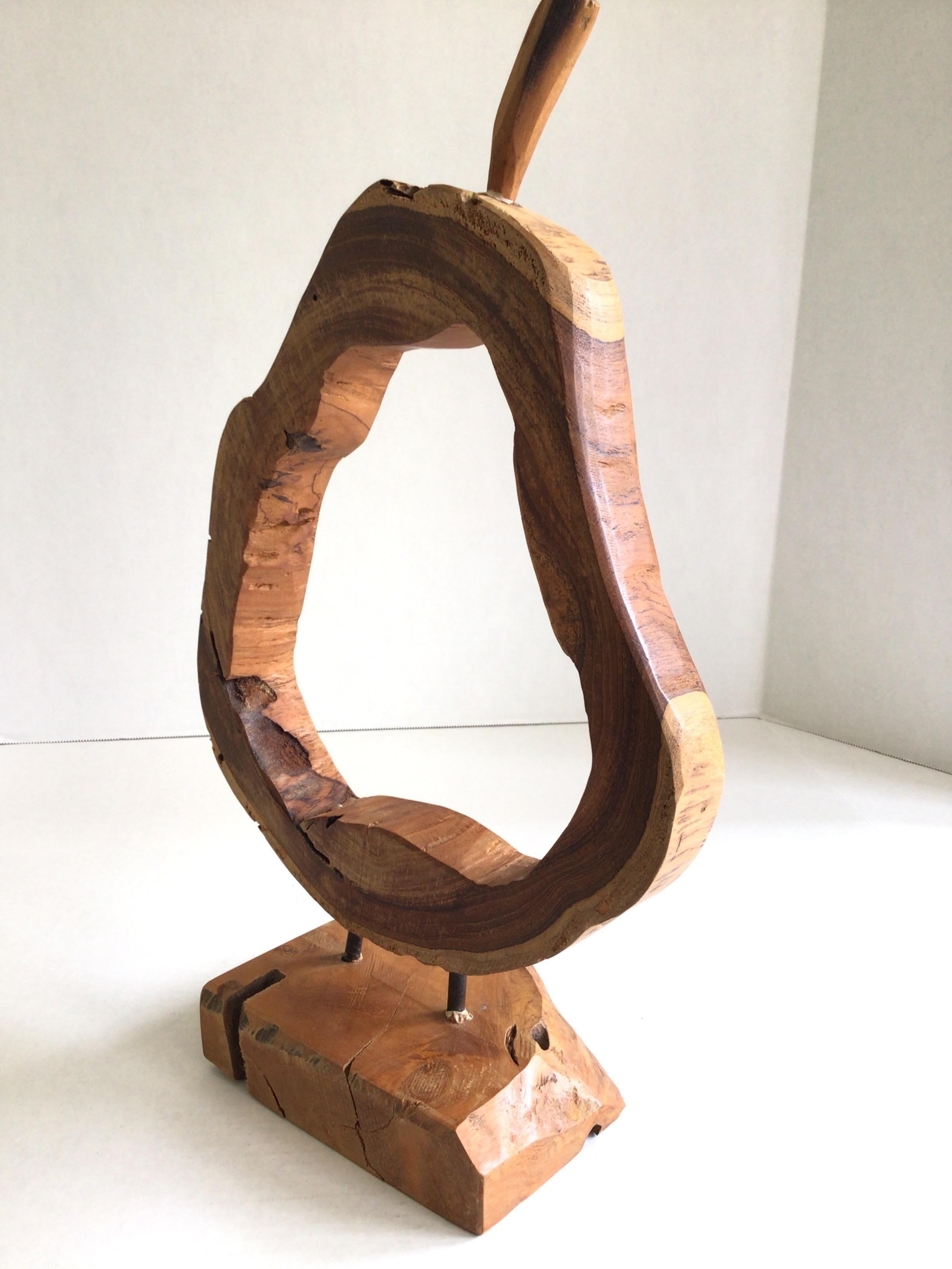 1980s Pear Shaped Mounted Wood Object on Wood Base In Good Condition For Sale In Tarrytown, NY