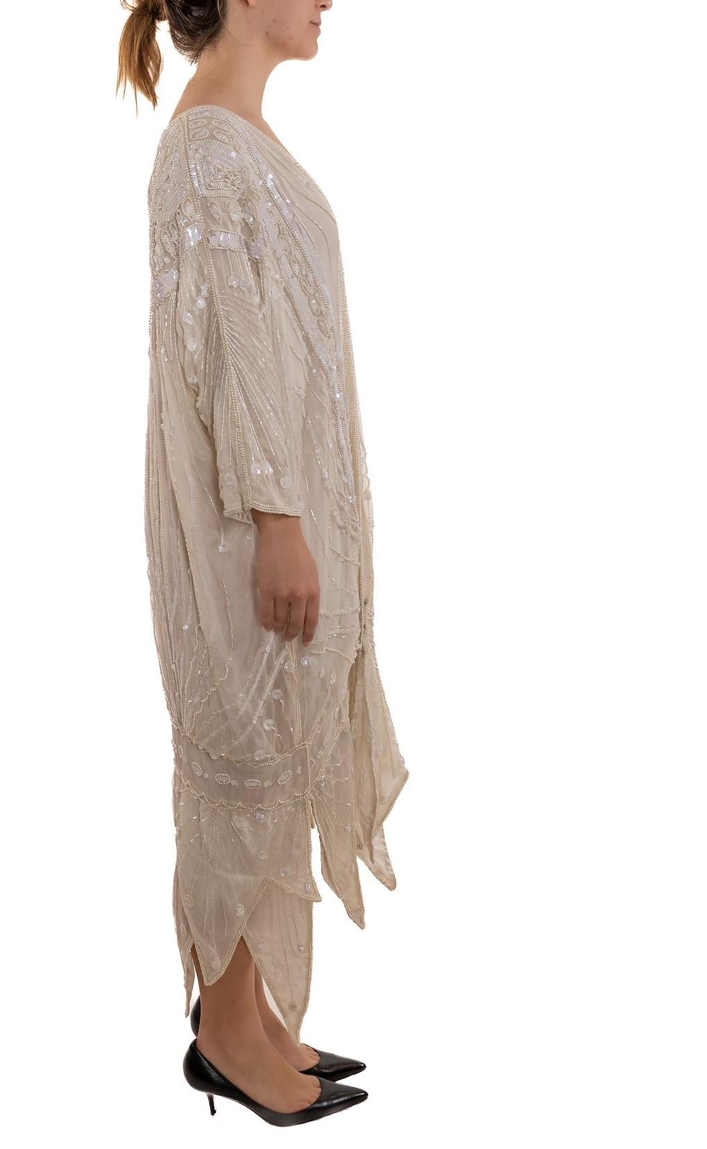 Women's 1980S Pearl White Silk Chiffon Cocoon With Sequins And Beading For Sale