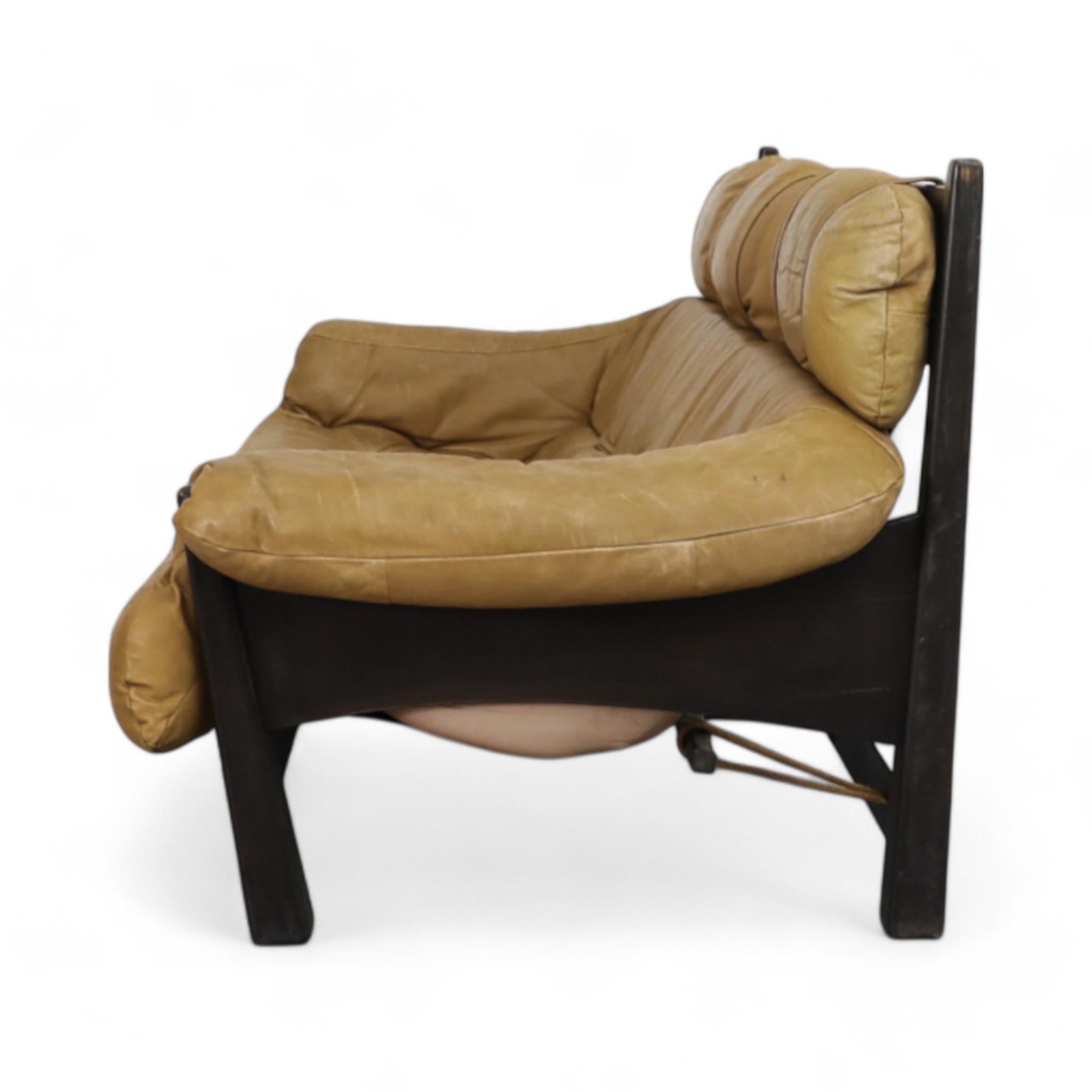 Mid-Century Modern 1980s Percival Lafer Style Leather Sofa by Gerard Van Den Berg for Montis For Sale