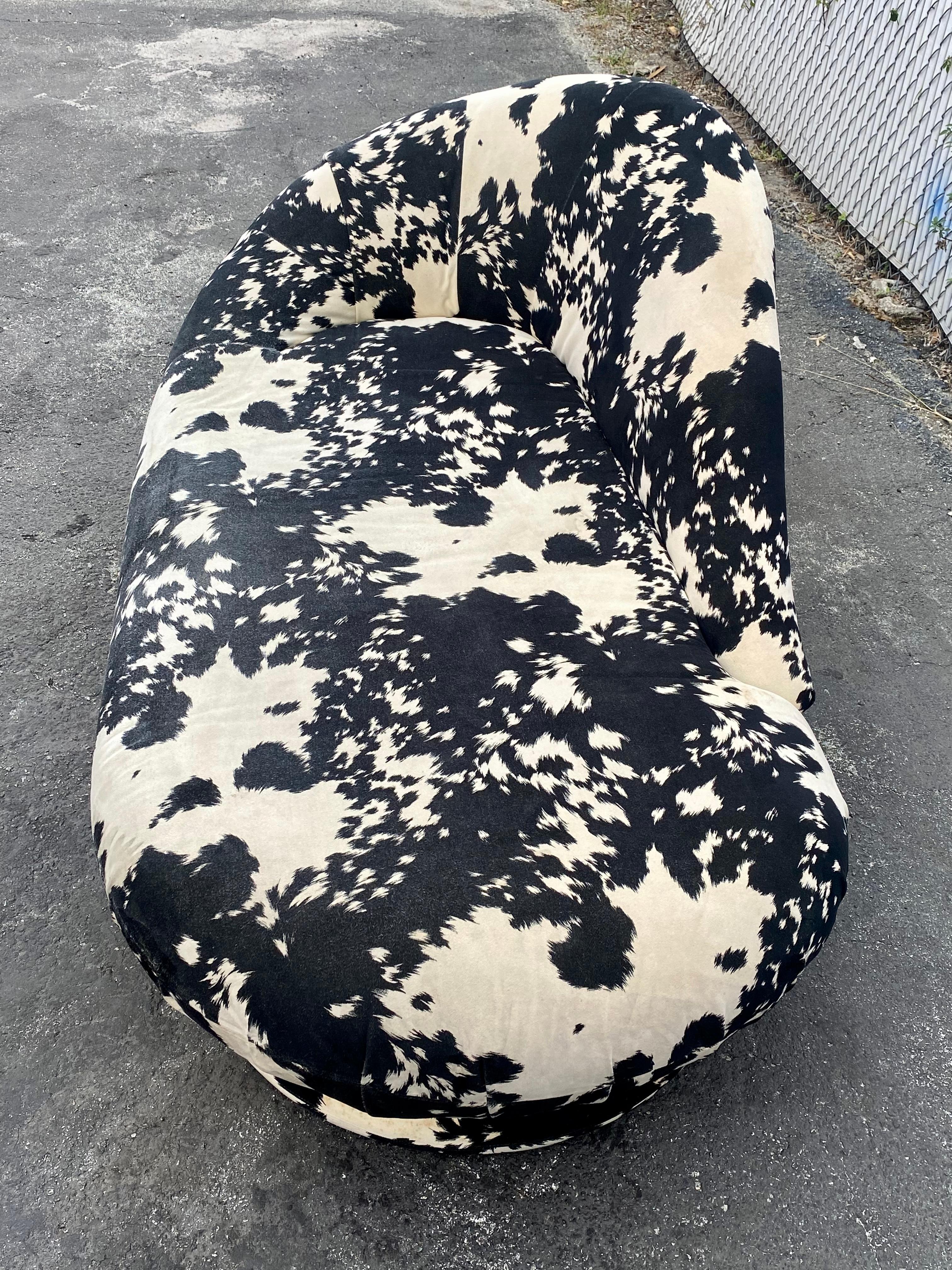 Post-Modern 1980s Petite Cow Print Cloud Chaise Lounge  For Sale