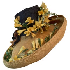 1980 Philippe Model Chapeau à large bord en paille noire et dorée avec garniture en vigne trompette