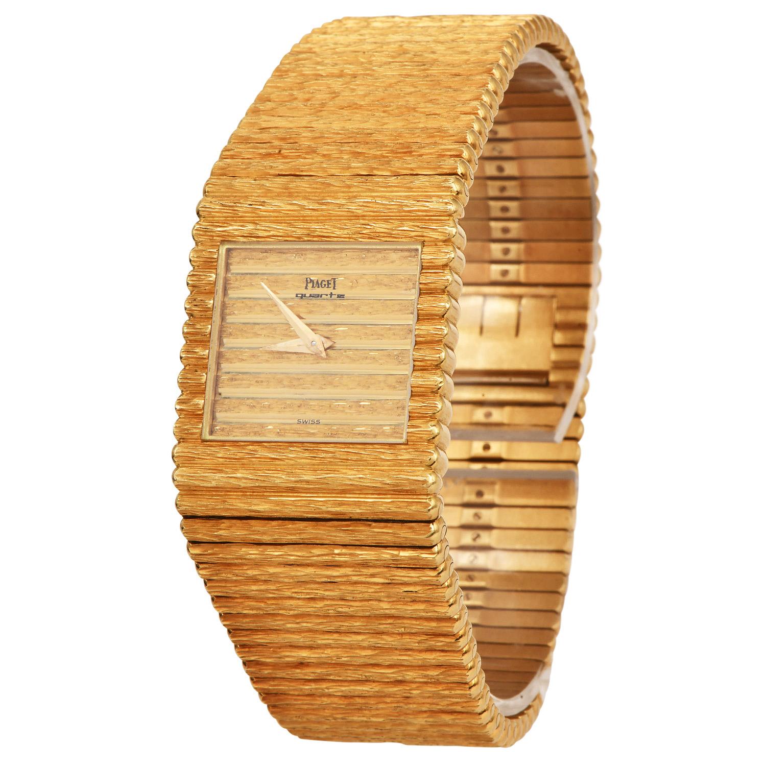 1980s Piaget Polo 18K Yellow Gold Textured Watch Ref 7131 C516 In Excellent Condition For Sale In Miami, FL